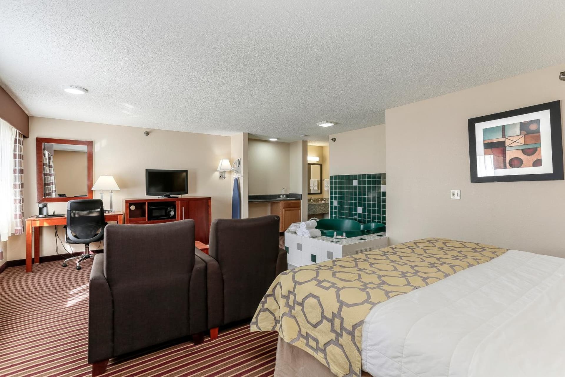 Baymont by Wyndham Bowling Green gallery photo in Bowling Green, KY — image 45