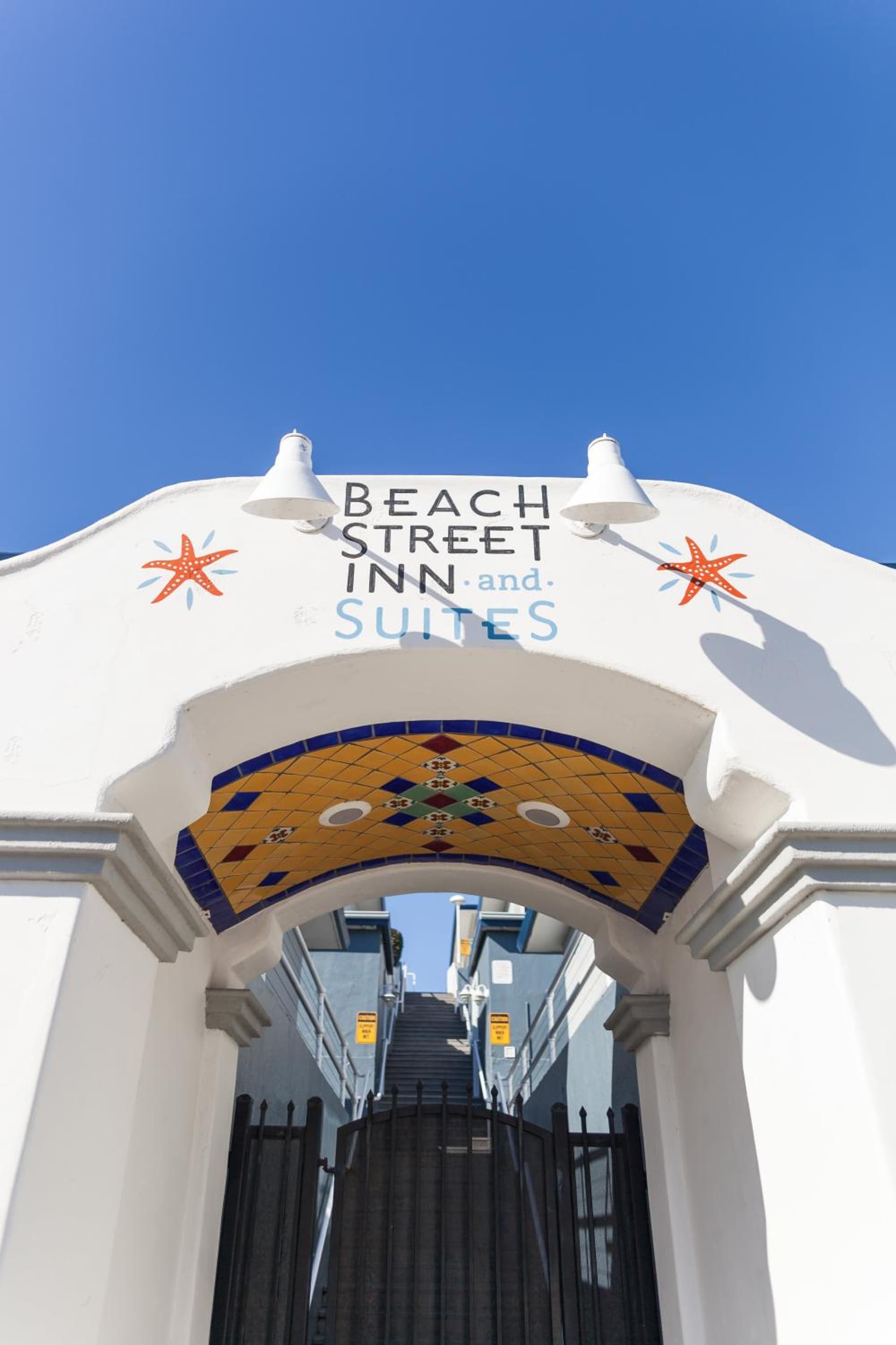 Beach Street Inn and Suites — hotel in Santa Cruz, California