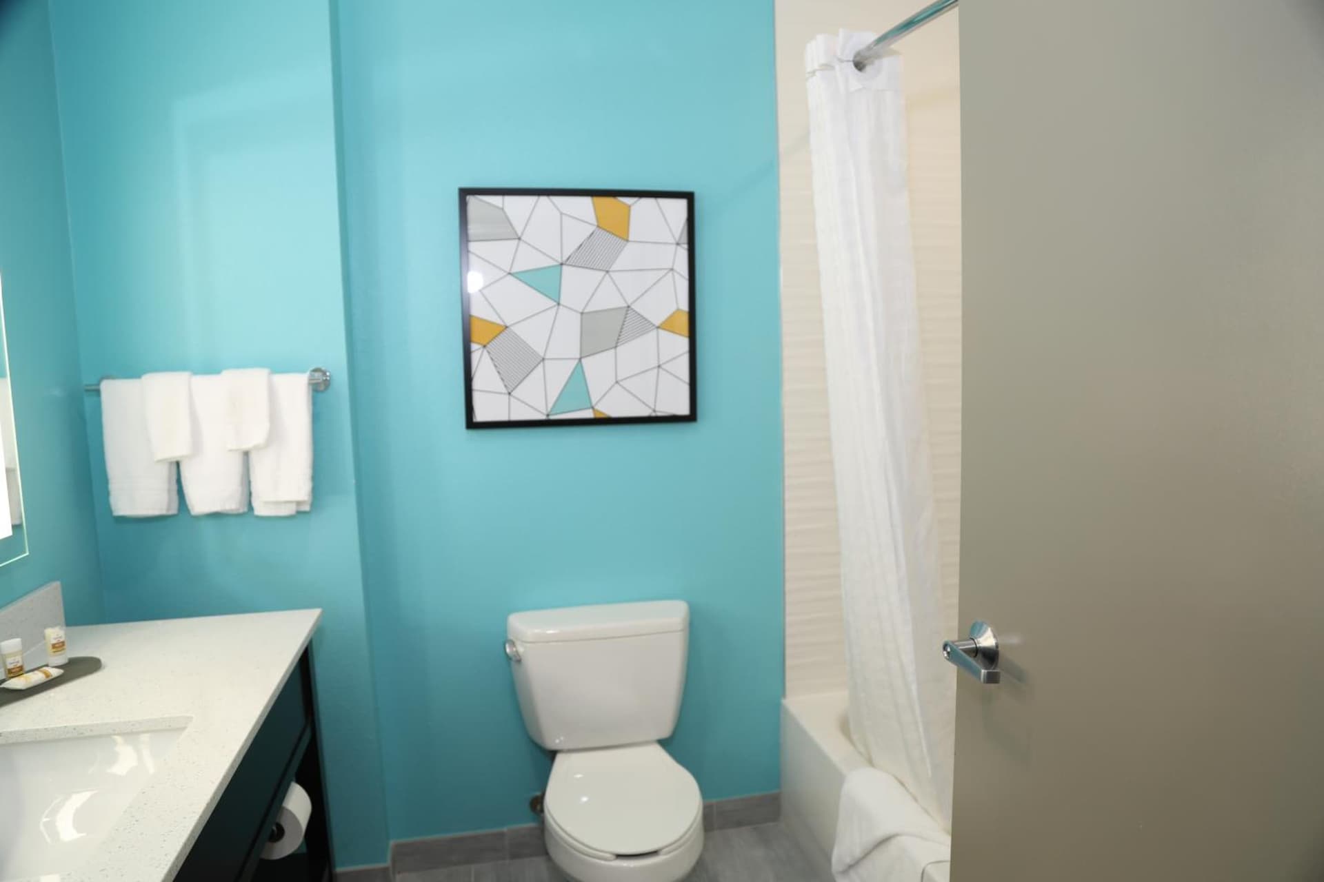 La Quinta by Wyndham Montgomery interior in Montgomery, AL — gallery photo 2