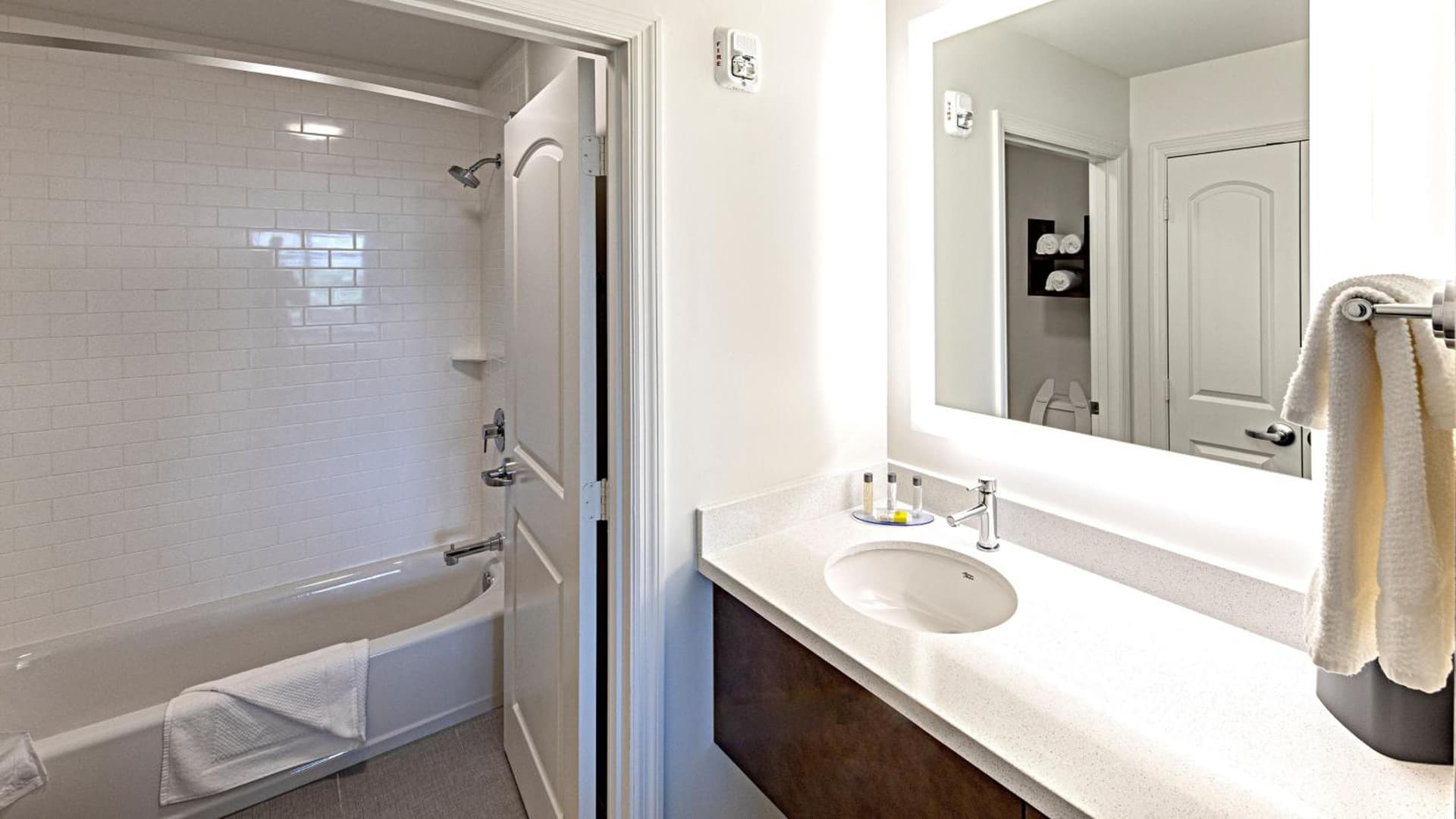 Staybridge Suites - Naples - Marco Island by IHG gallery photo in Naples, FL — image 71