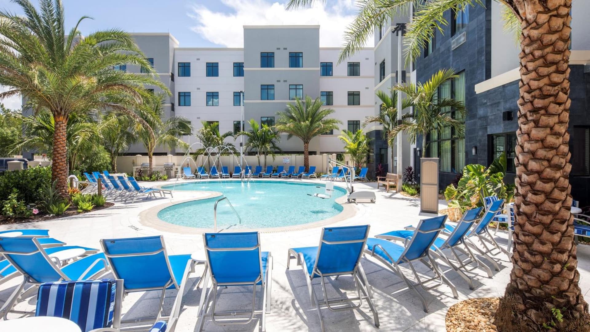 Staybridge Suites - Naples - Marco Island by IHG gallery photo in Naples, FL — image 11