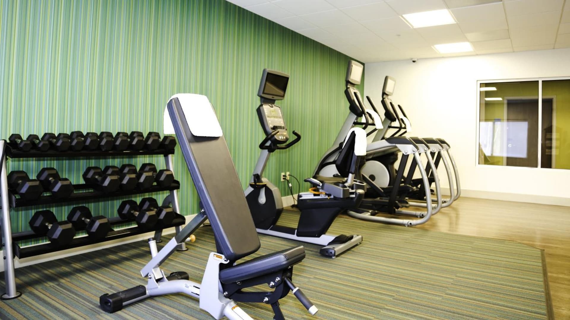 Holiday Inn Express & Suites Kingston-Ulster by IHG gallery photo in Lake Katrine, NY — image 54