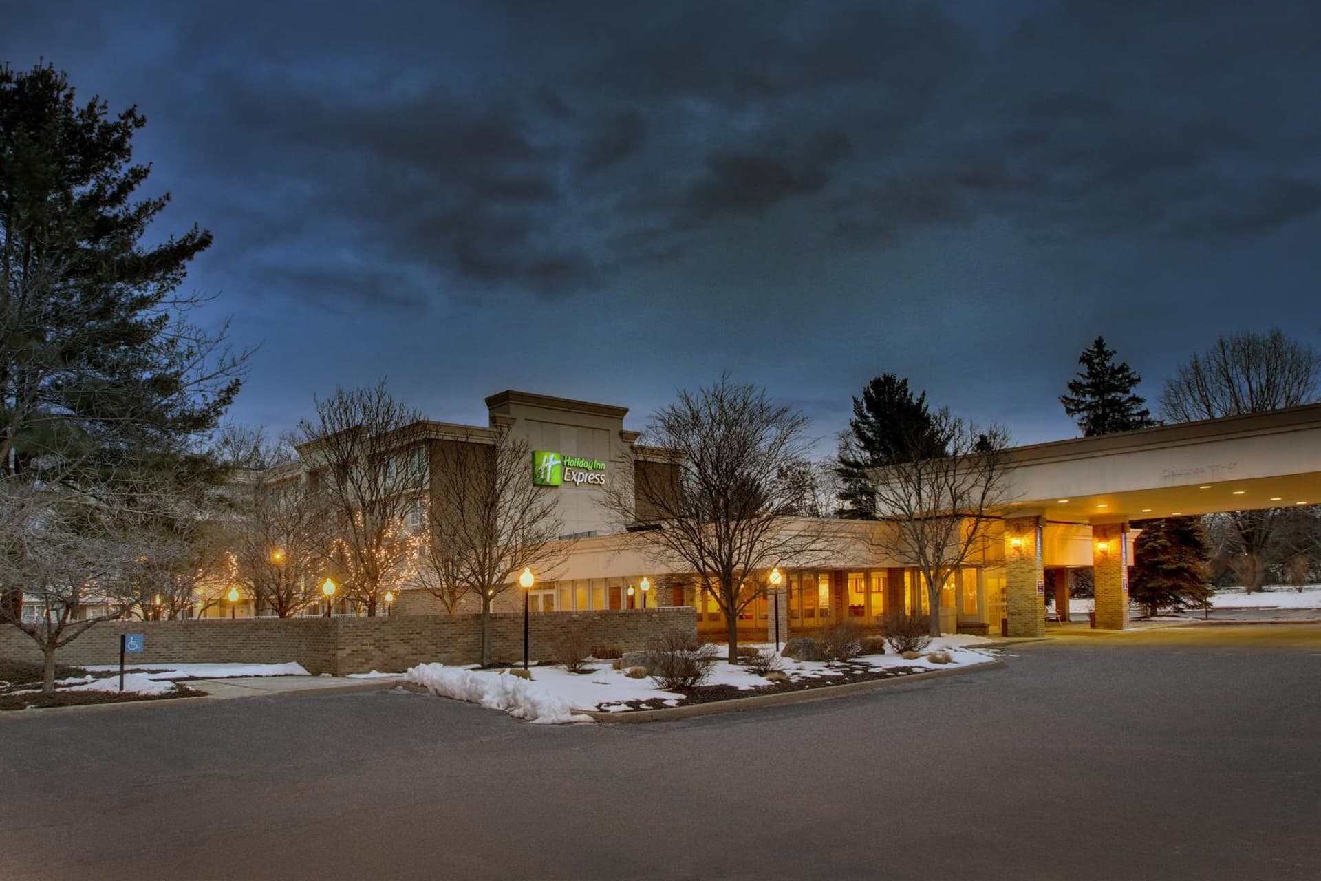 Holiday Inn Express Poughkeepsie by IHG gallery photo in Poughkeepsie, NY — image 38