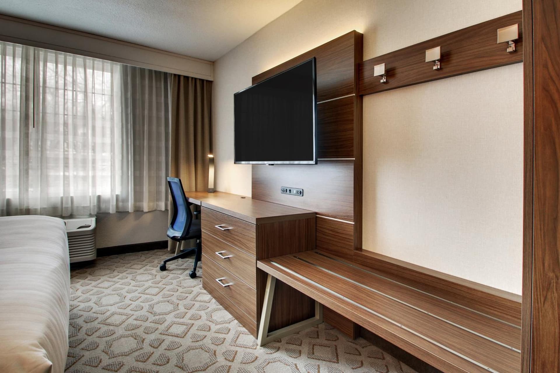 Holiday Inn Express Poughkeepsie by IHG gallery photo in Poughkeepsie, NY — image 17