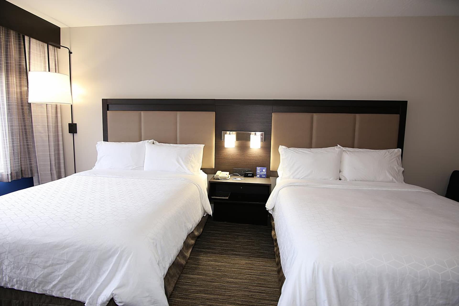 Holiday Inn Express Hotel & Suites Ashland by IHG gallery photo in Ashland, OR — image 19