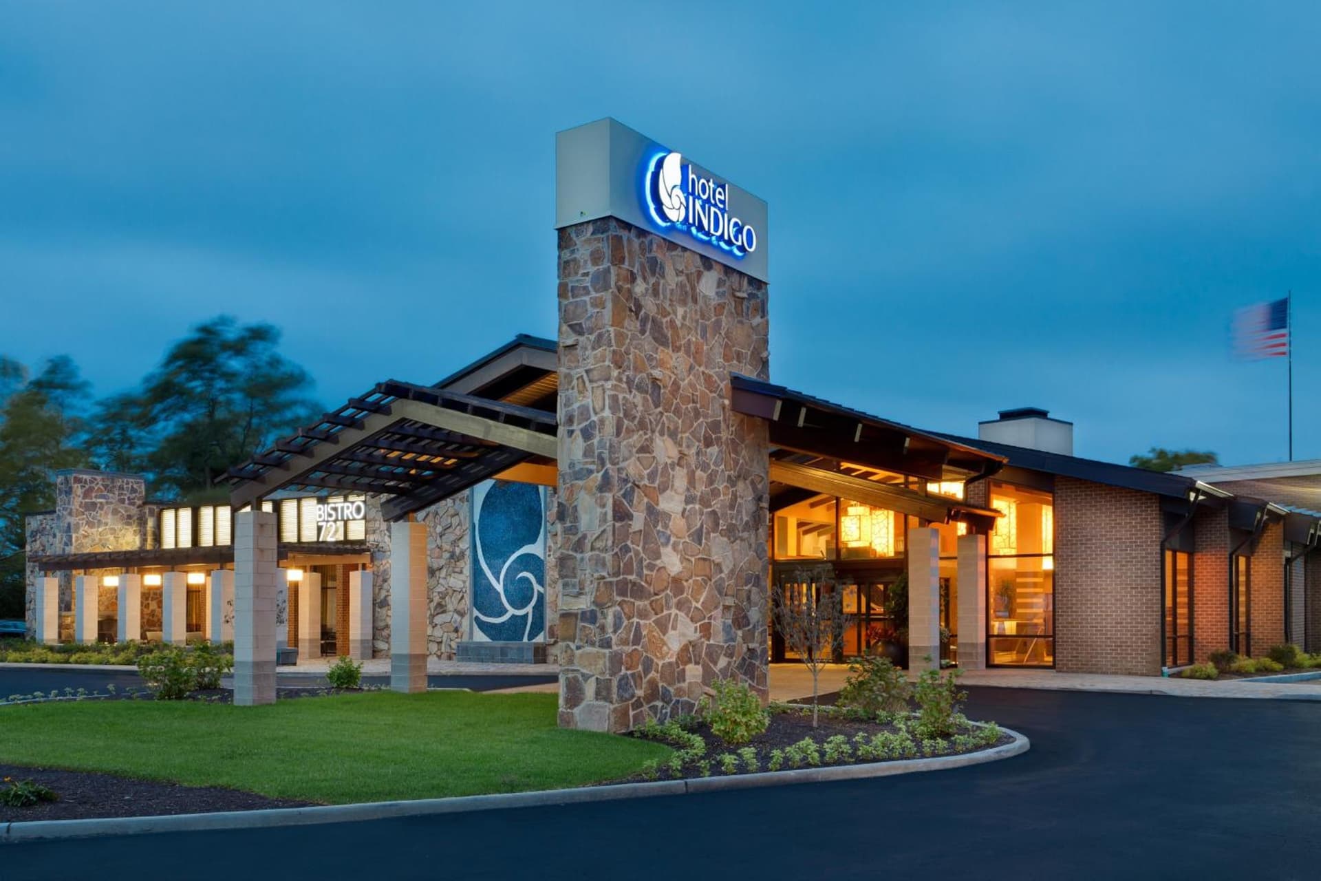 Hotel Indigo Long Island - East End by IHG featured exterior or lobby in Riverhead, NY — similar hotel