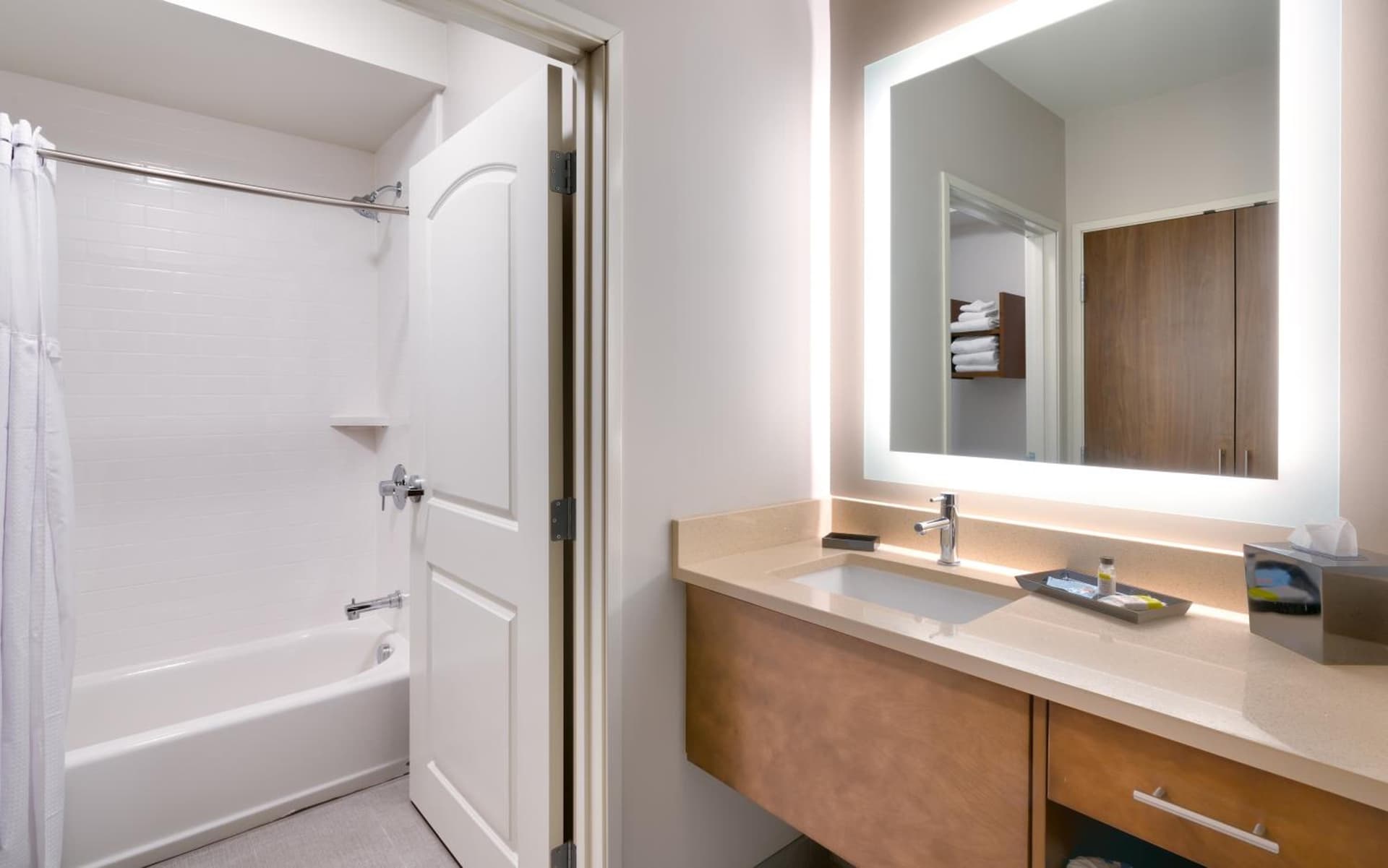 Staybridge Suites - Lehi - Traverse Ridge Center by IHG gallery photo in Lehi, UT — image 13