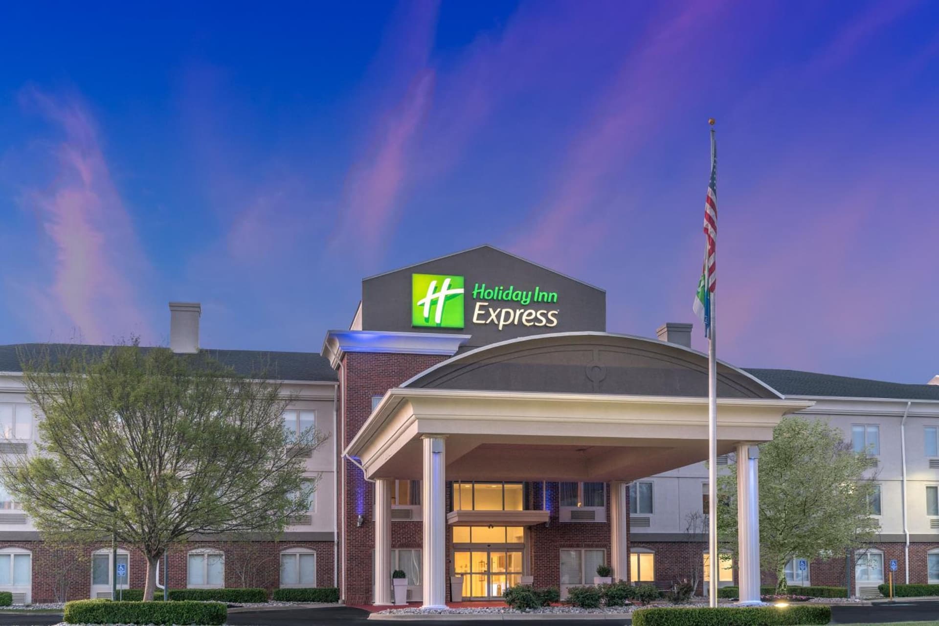 Holiday Inn Express Radcliff Fort Knox by IHG featured exterior or lobby in Radcliff, KY — similar hotel