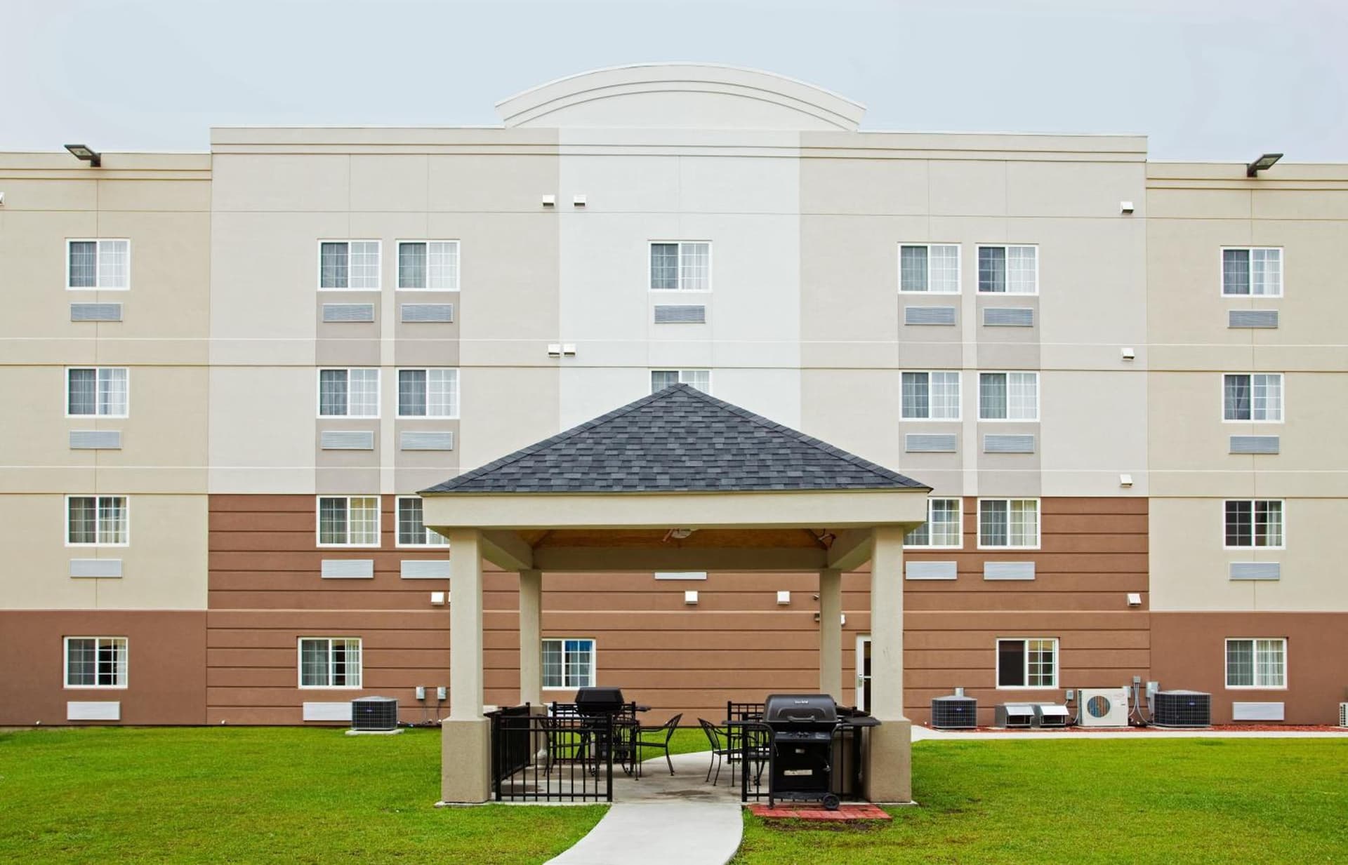 Candlewood Suites Jacksonville by IHG gallery photo in Jacksonville, NC — image 28