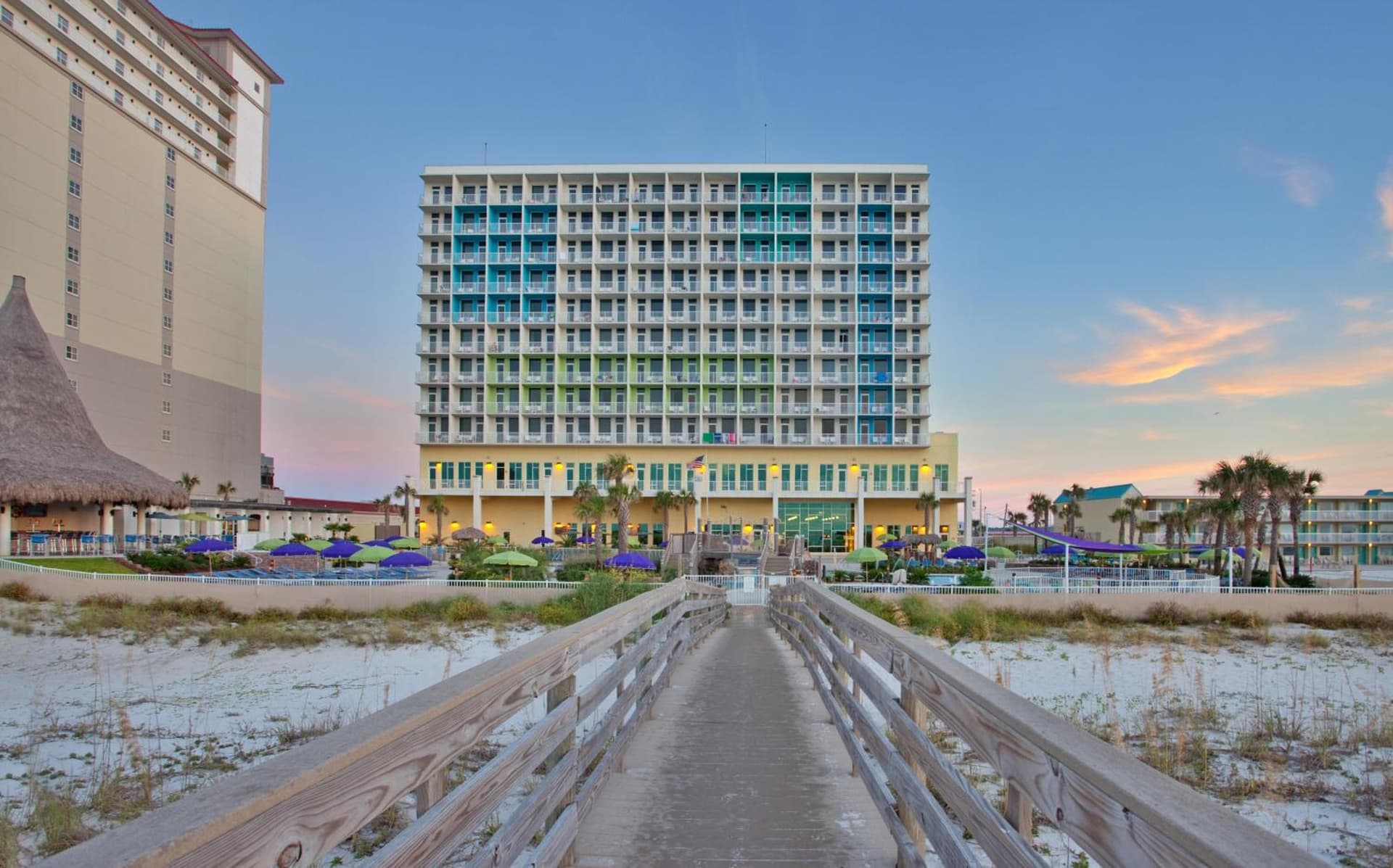 Holiday Inn Resort Pensacola Beach Gulf Front by IHG interior in Pensacola Beach, FL — gallery photo 2