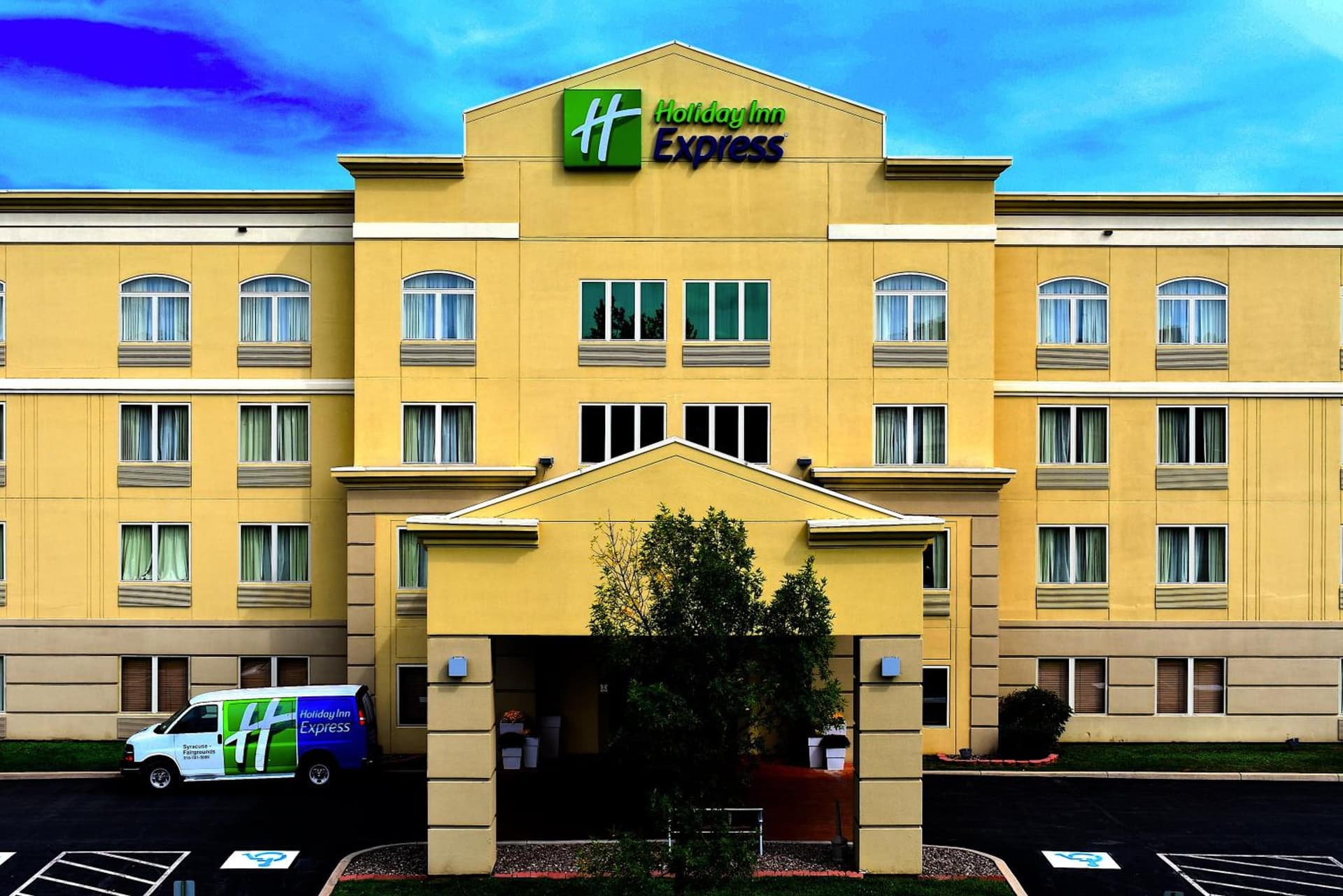 Holiday Inn Express Syracuse-Fairgrounds by IHG featured exterior or lobby in Warners — similar hotel