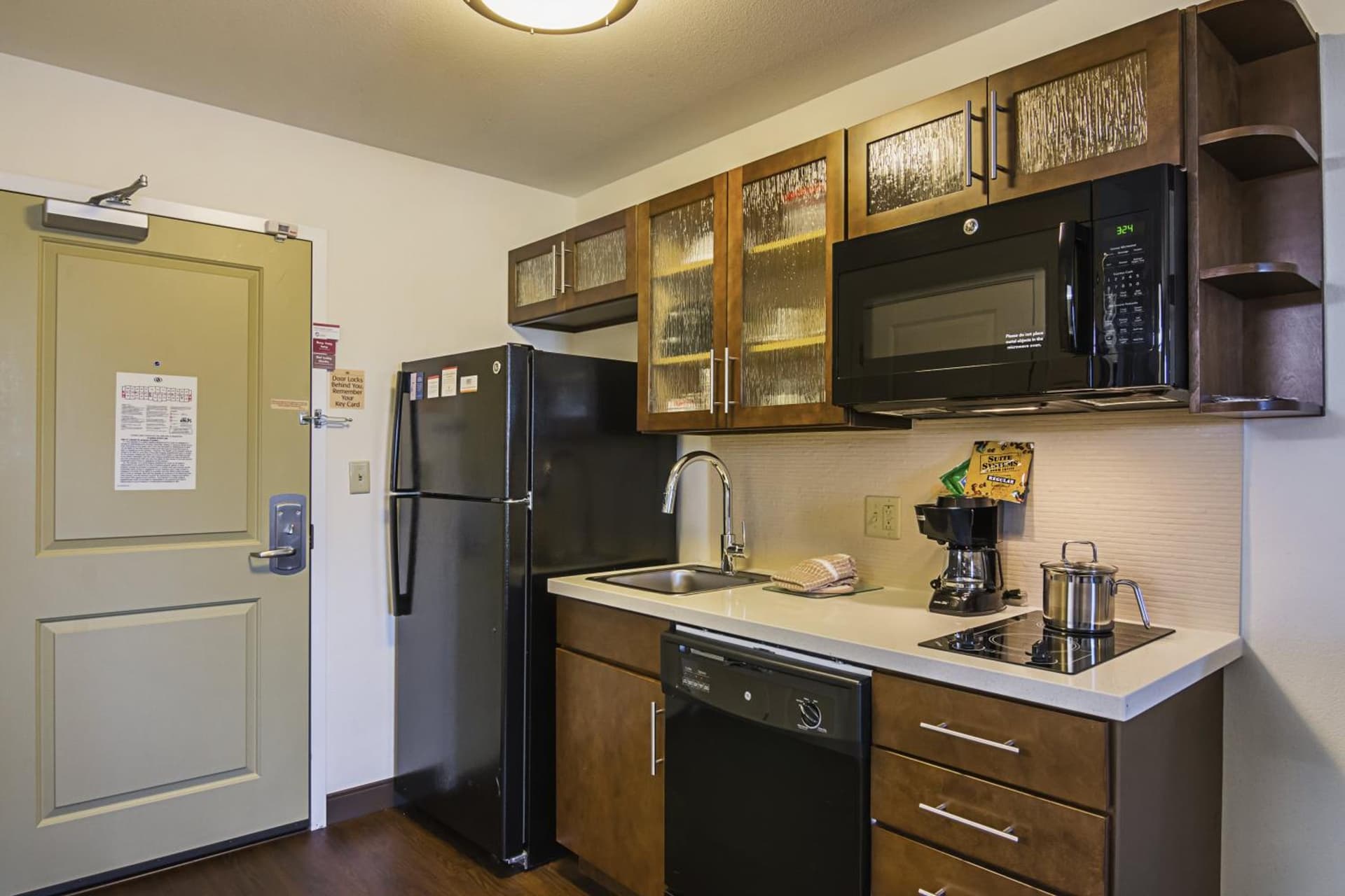 Candlewood Suites Pensacola - University Area by IHG gallery photo in Pensacola, FL — image 12