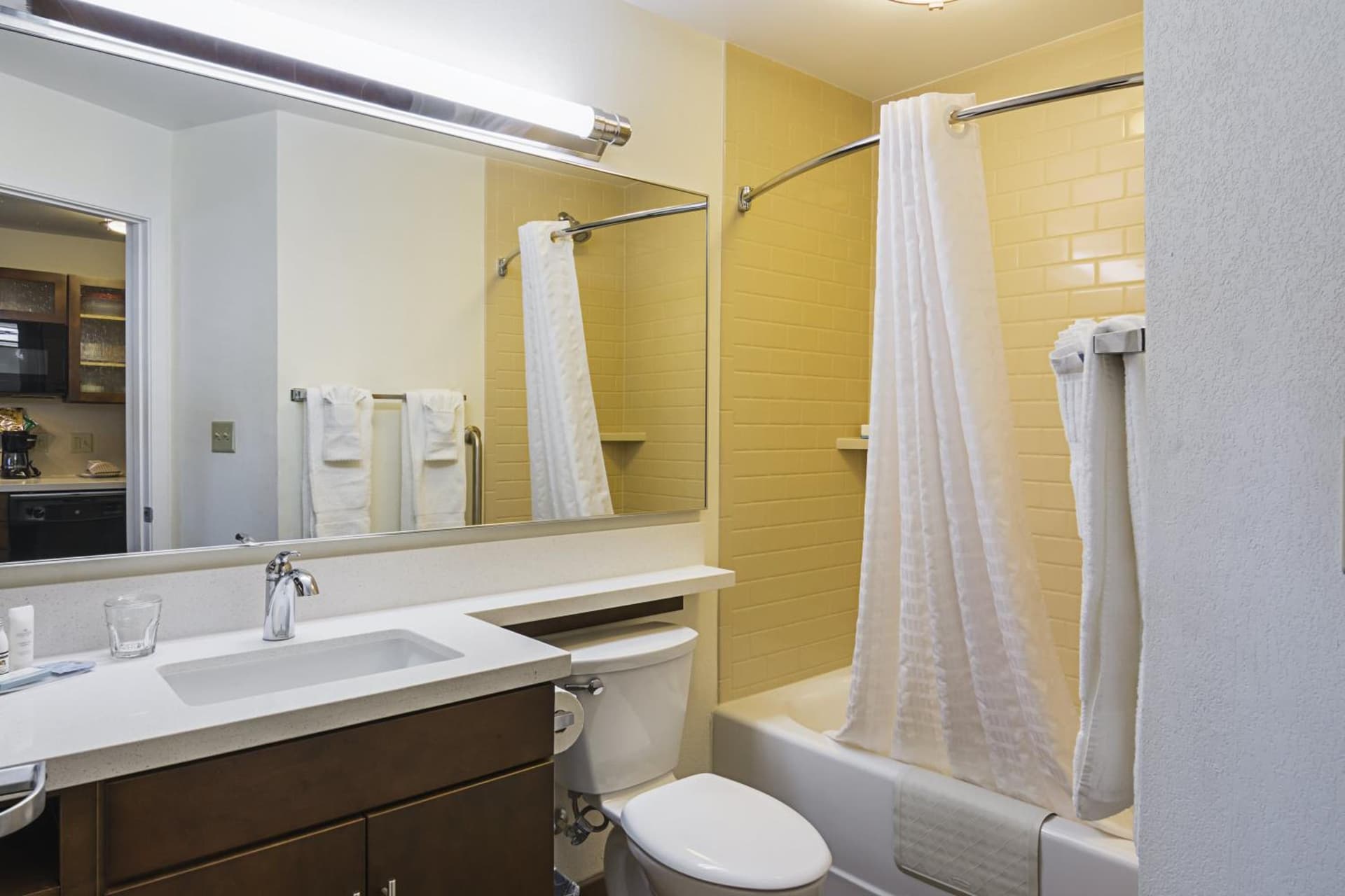 Candlewood Suites Pensacola - University Area by IHG gallery photo in Pensacola, FL — image 14