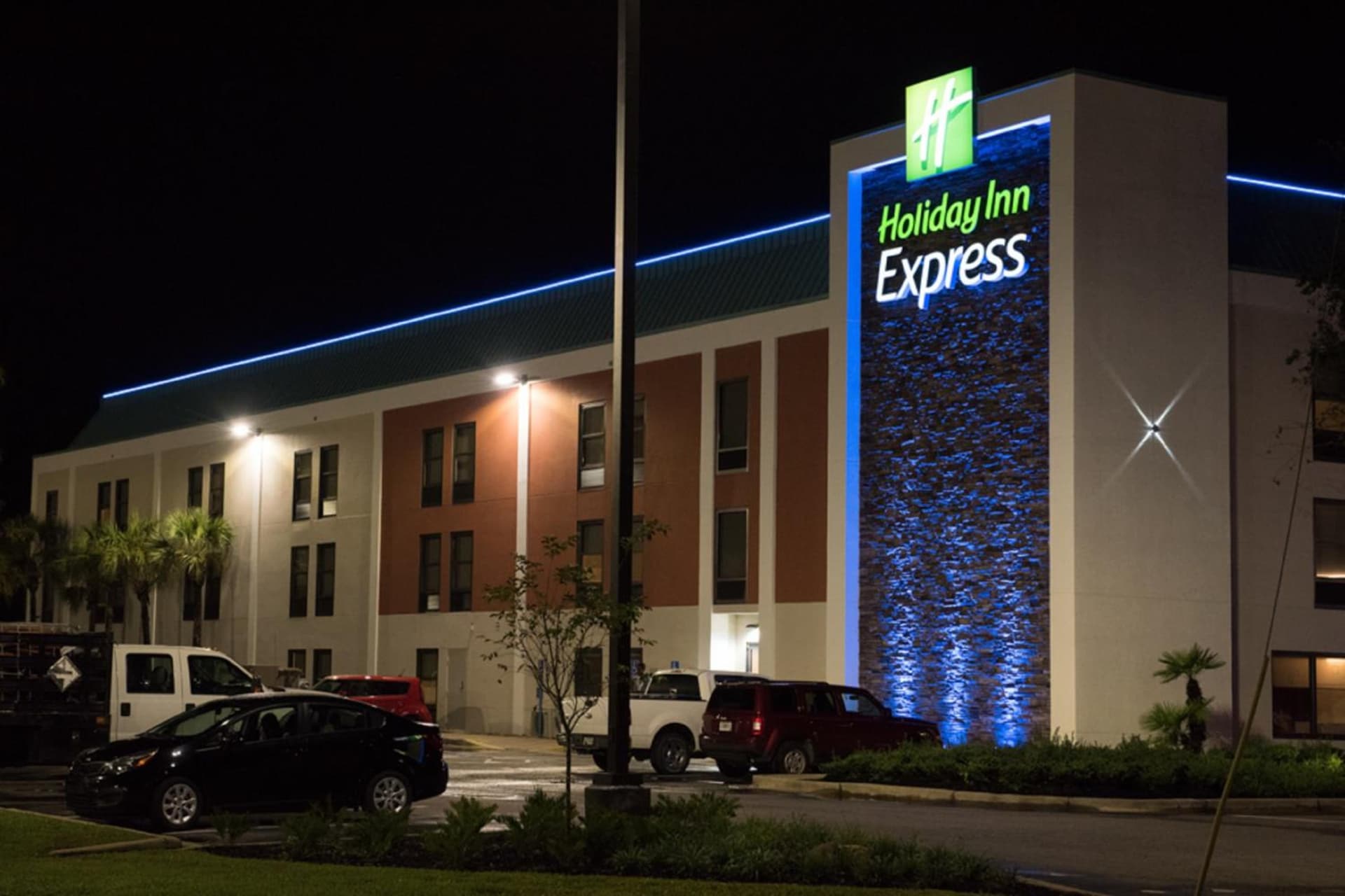 Holiday Inn Express Pascagoula-Moss Point by IHG featured exterior or lobby in Moss Point, MS — similar hotel