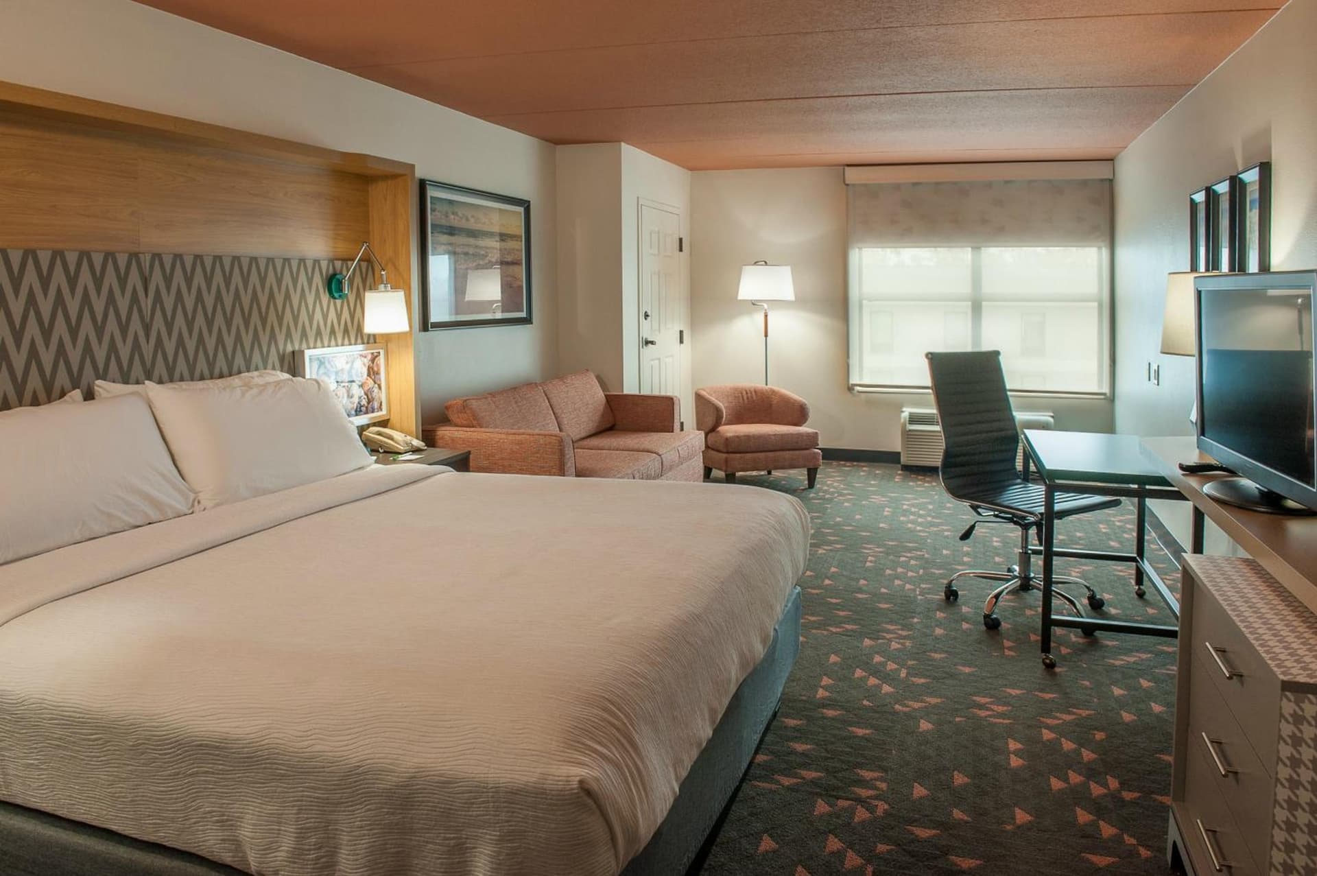 Holiday Inn Pensacola - University Area by IHG gallery photo in Pensacola, FL — image 6