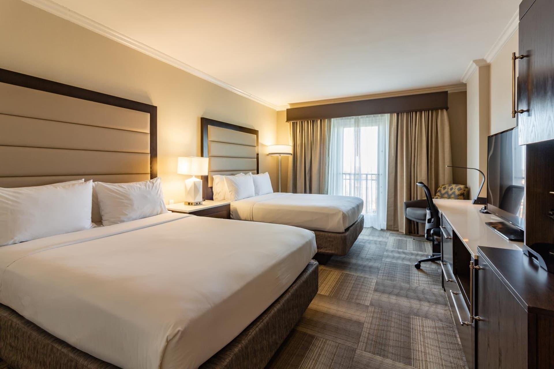 Holiday Inn Express Savannah - Historic District gallery photo in Savannah, GA — image 60