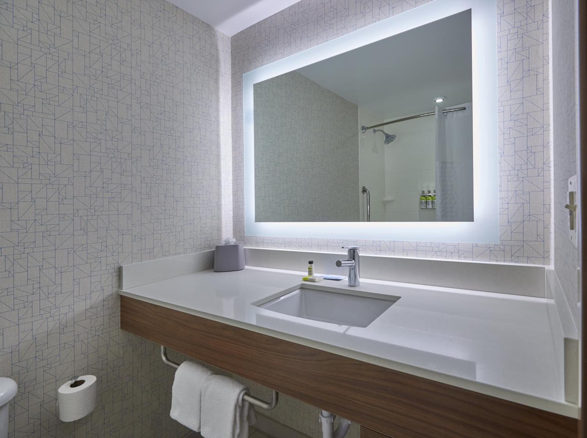 Holiday Inn Express : Eugene - Springfield by IHG gallery photo in Springfield, OR — image 41