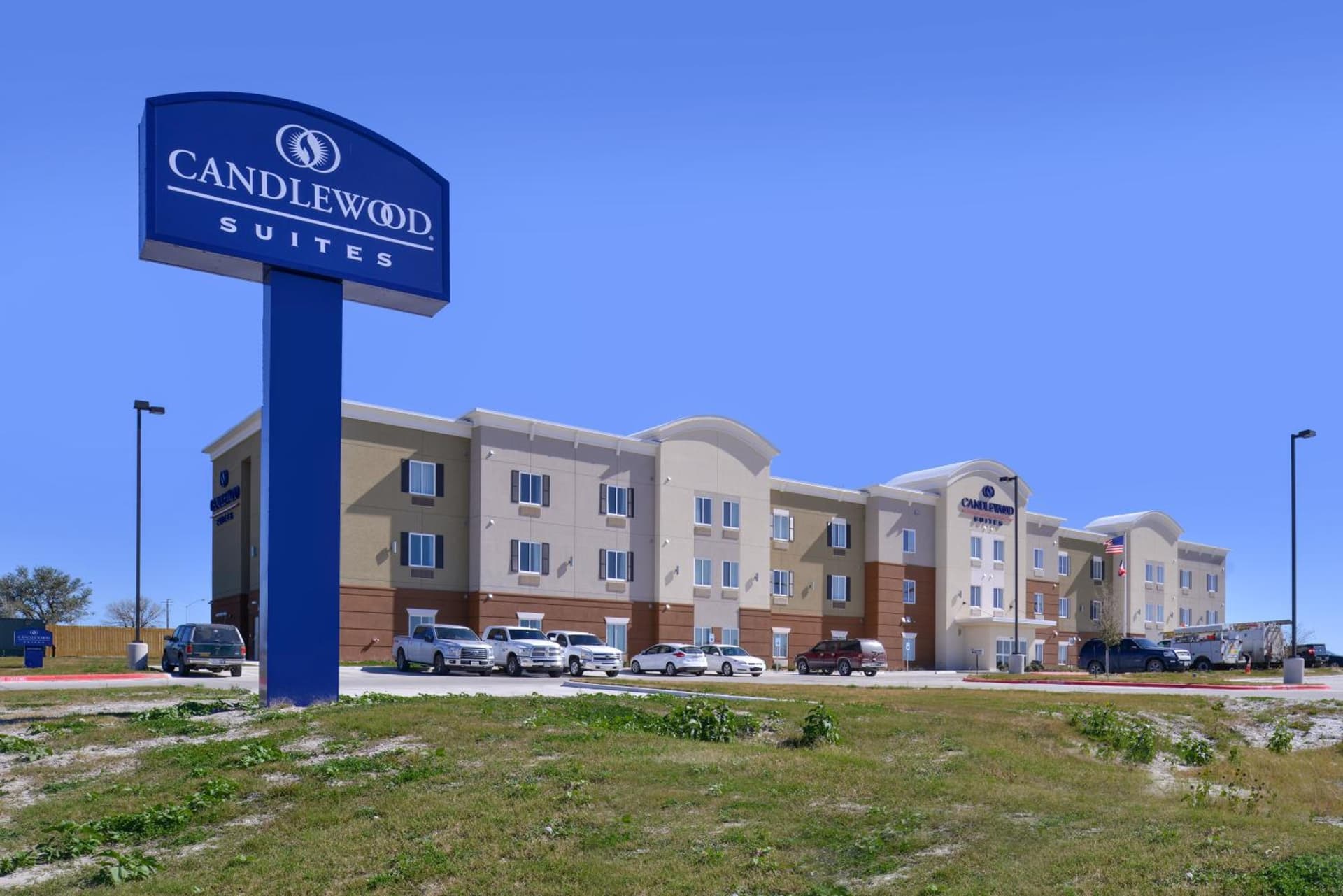 Candlewood Suites Kenedy by IHG interior in Kenedy, TX — gallery photo 2