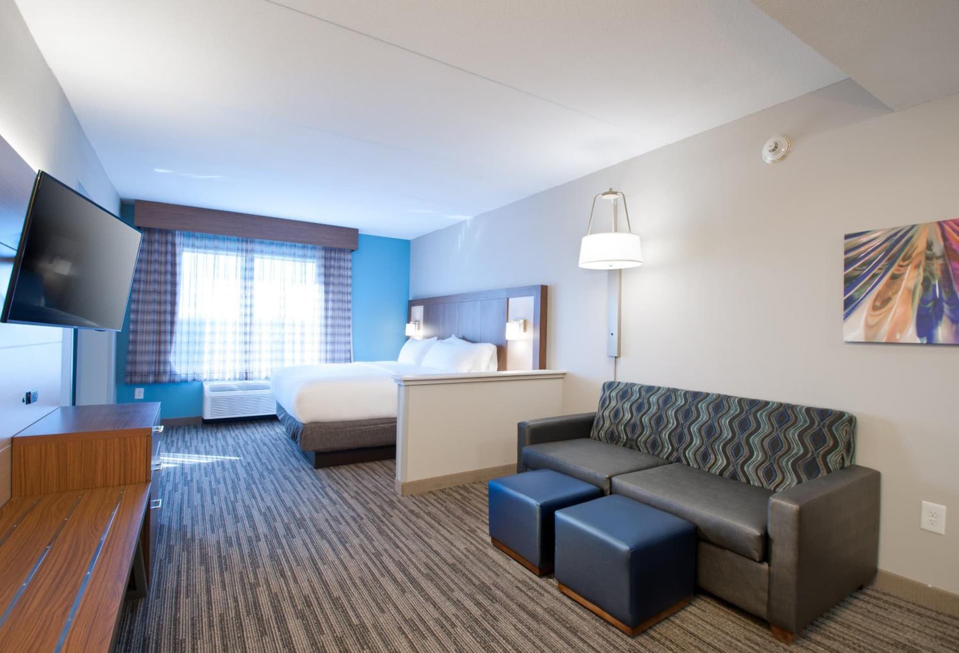 Holiday Inn Express Quantico - Stafford by IHG gallery photo in Stafford, VA — image 16