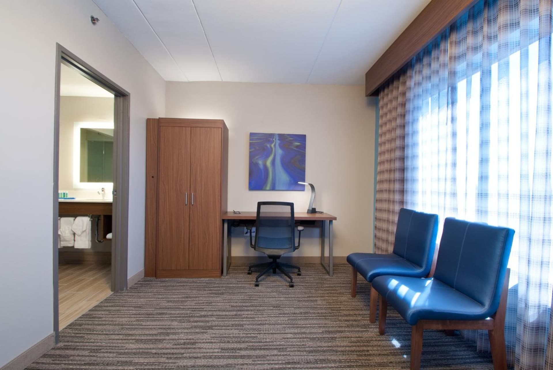 Holiday Inn Express Quantico - Stafford by IHG property views in Stafford, VA — gallery photo 3