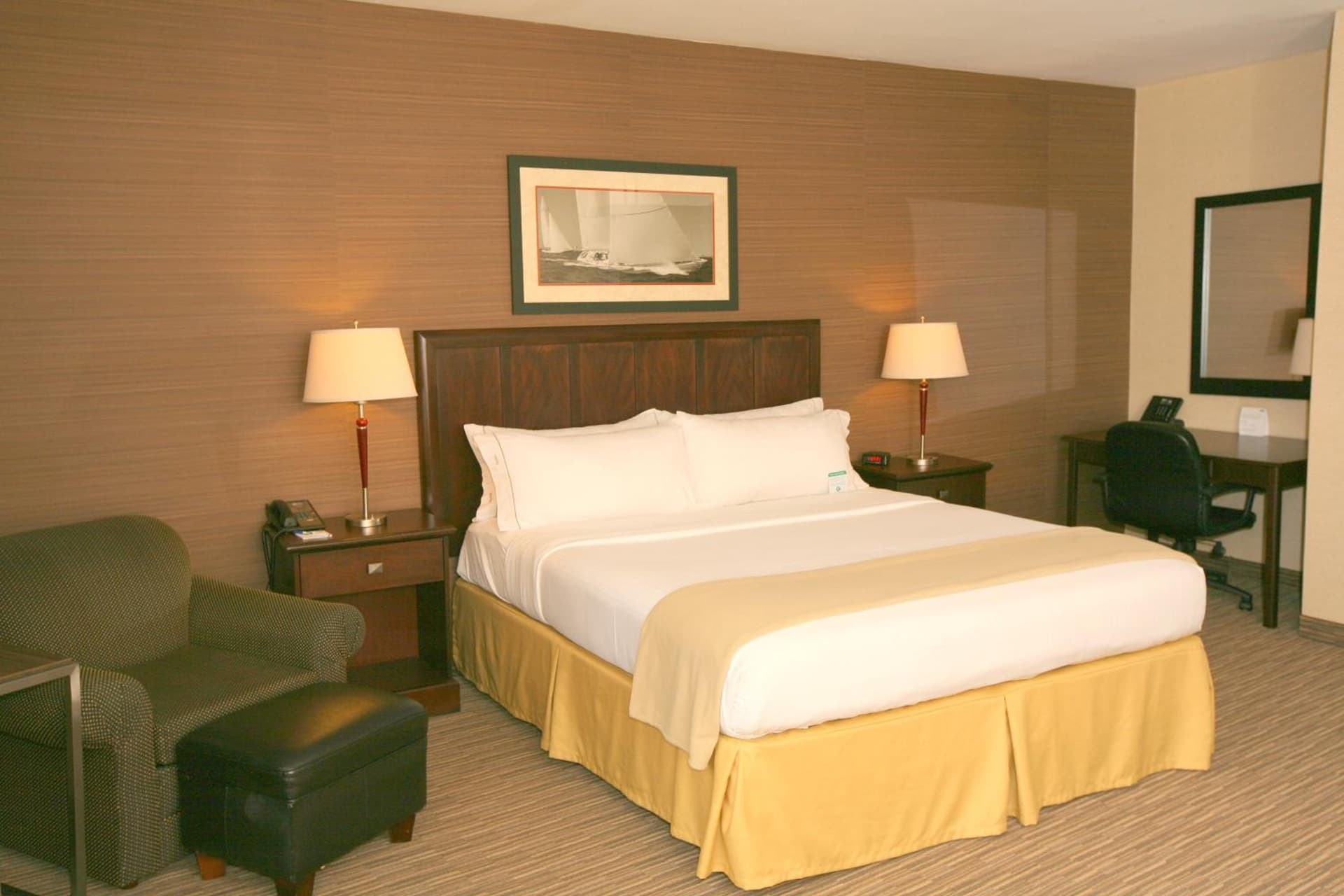 Holiday Inn Express San Diego South - Chula Vista by IHG gallery photo in Chula Vista, CA — image 10