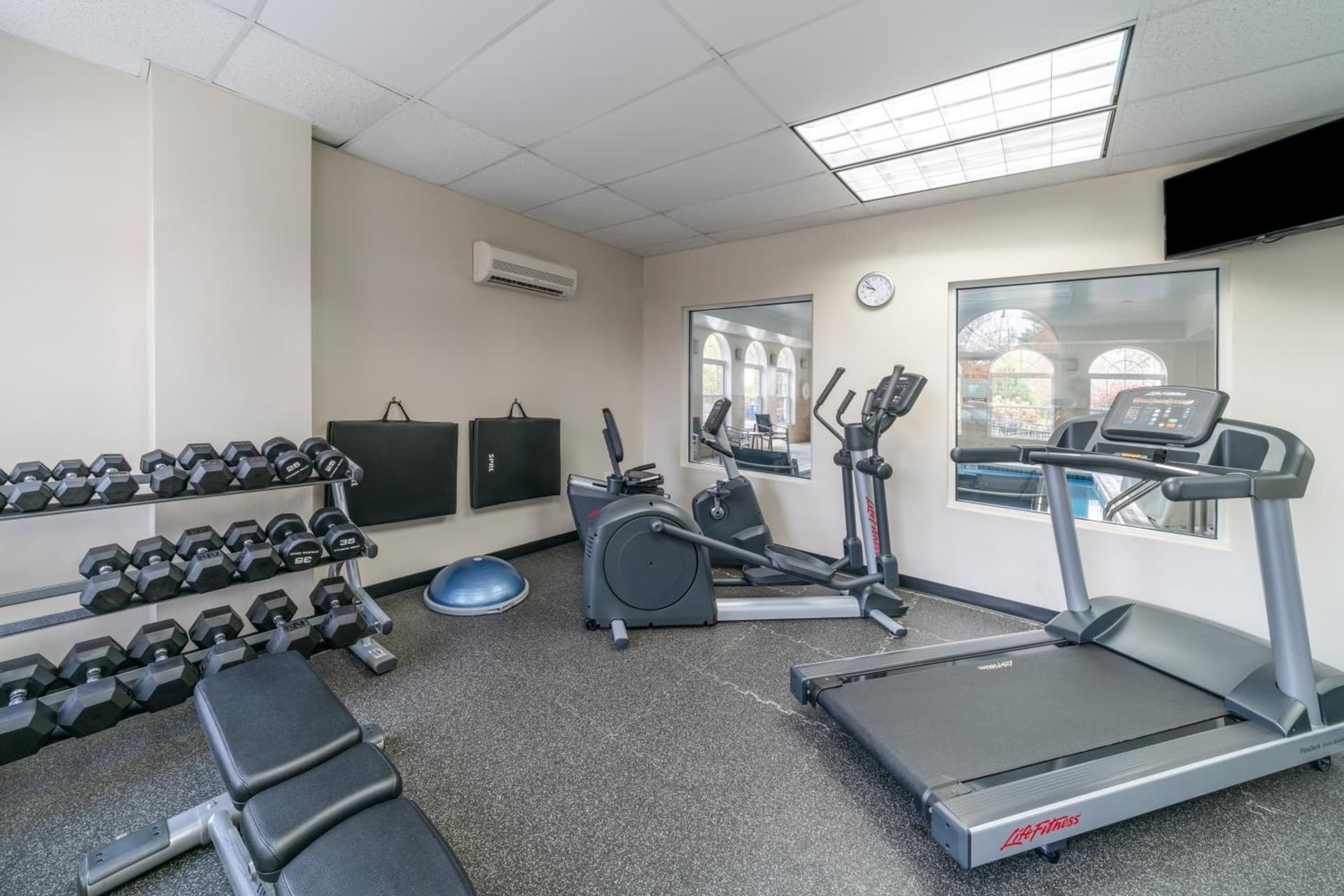 Holiday Inn Express Prince Frederick by IHG gallery photo in Prince Frederick, MD — image 8