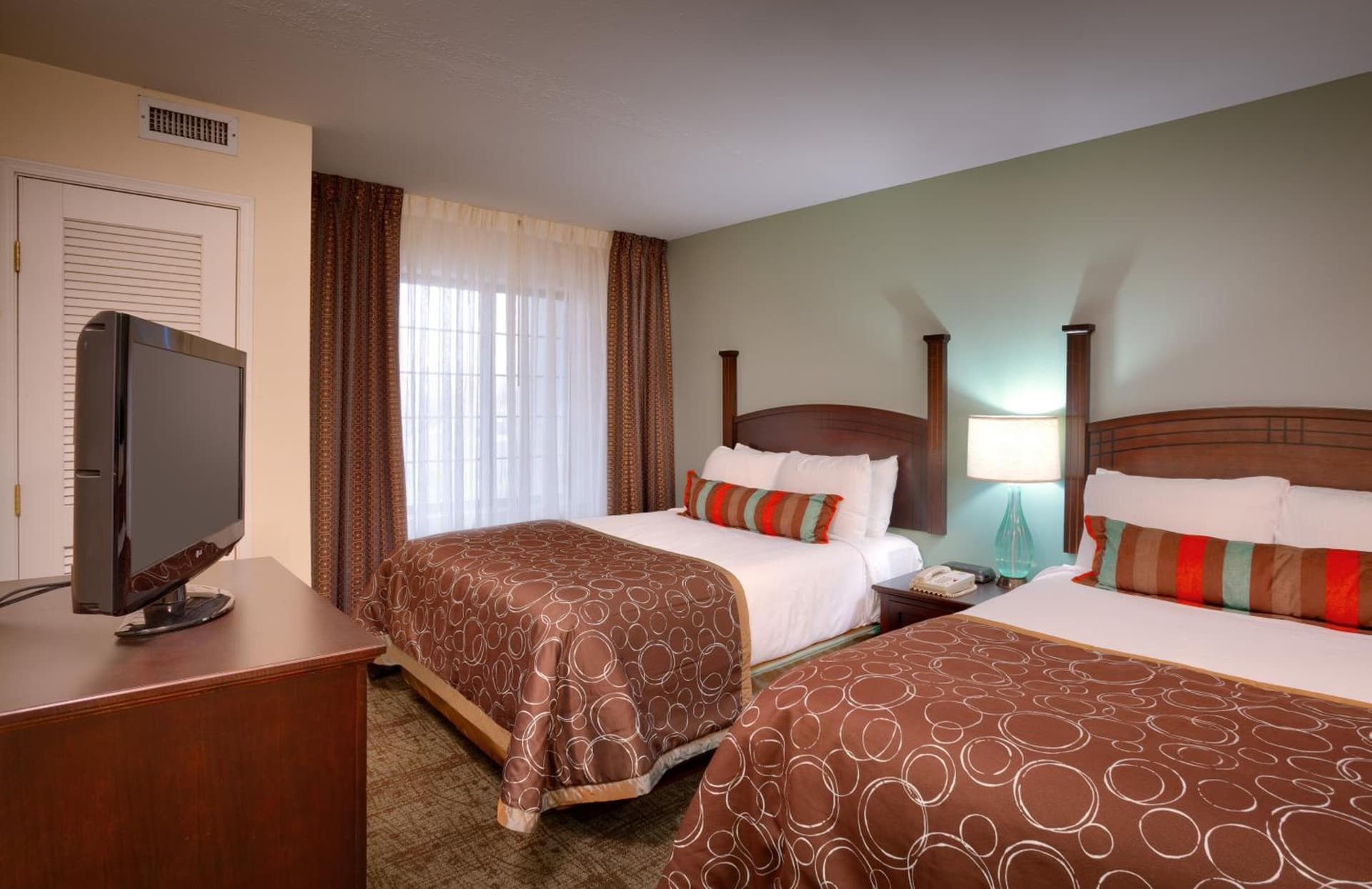 Staybridge Suites Peoria Downtown by IHG gallery photo in Peoria, IL — image 13
