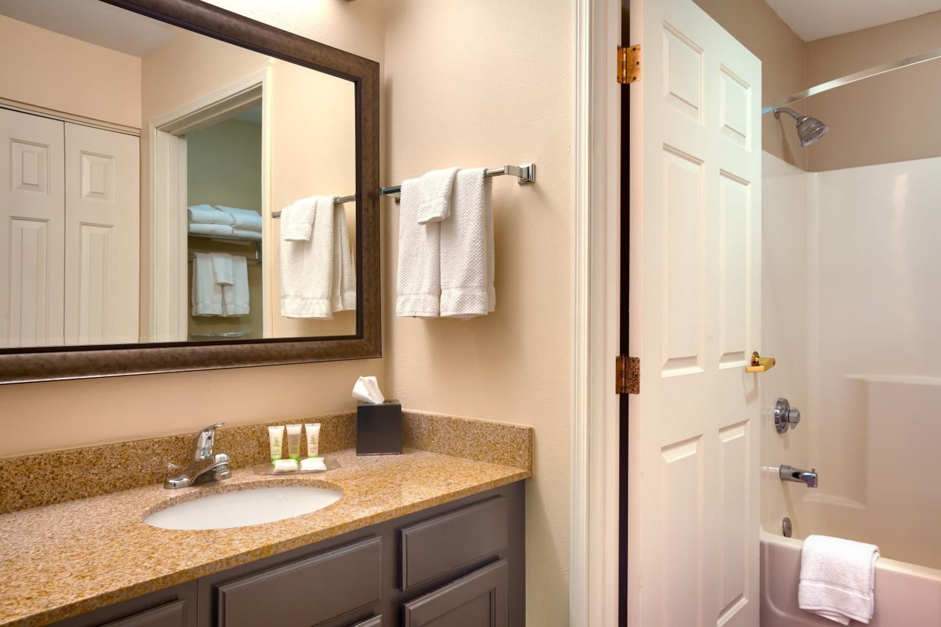 Staybridge Suites Peoria Downtown by IHG gallery photo in Peoria, IL — image 42