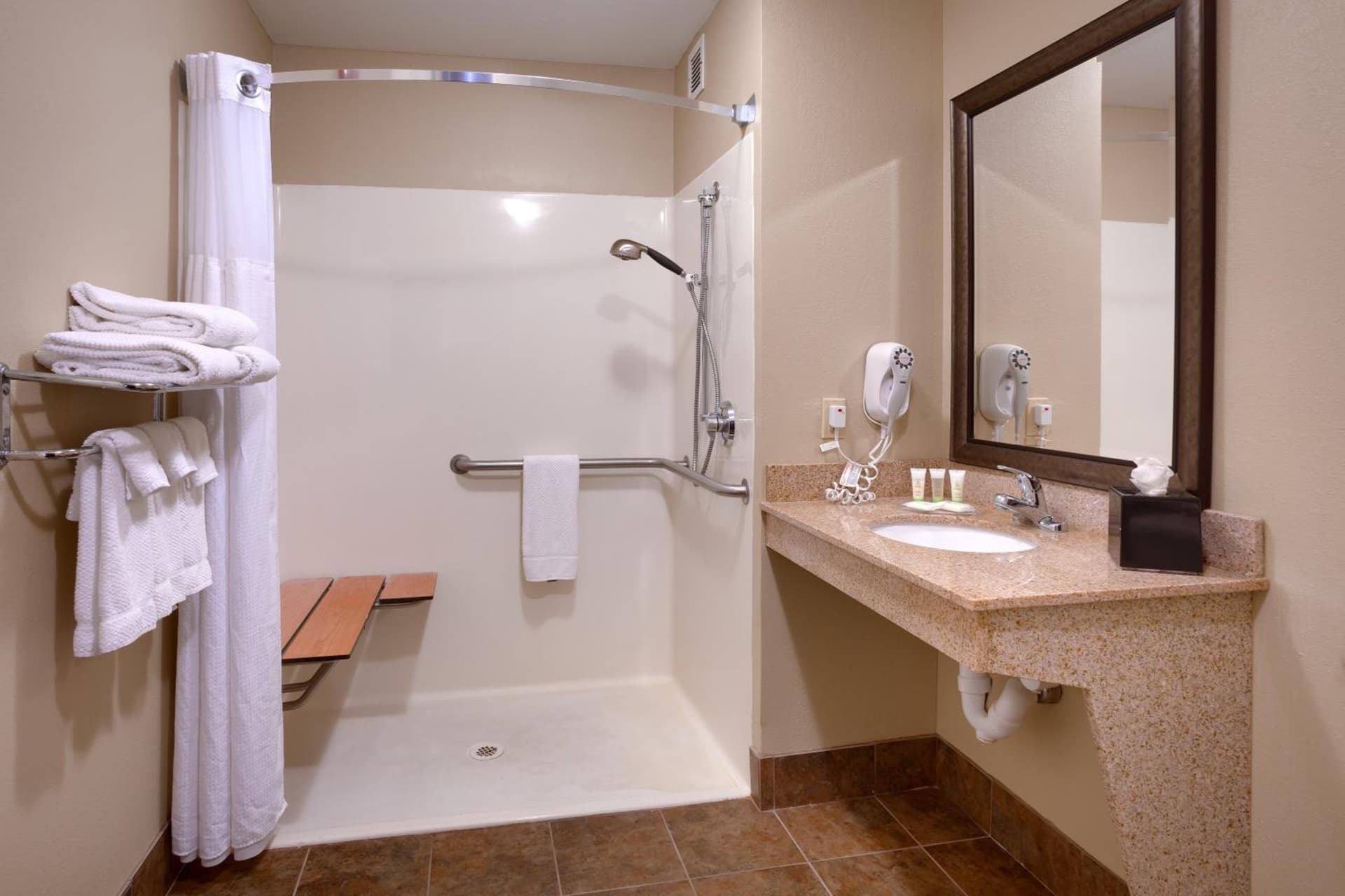 Staybridge Suites Peoria Downtown by IHG gallery photo in Peoria, IL — image 32