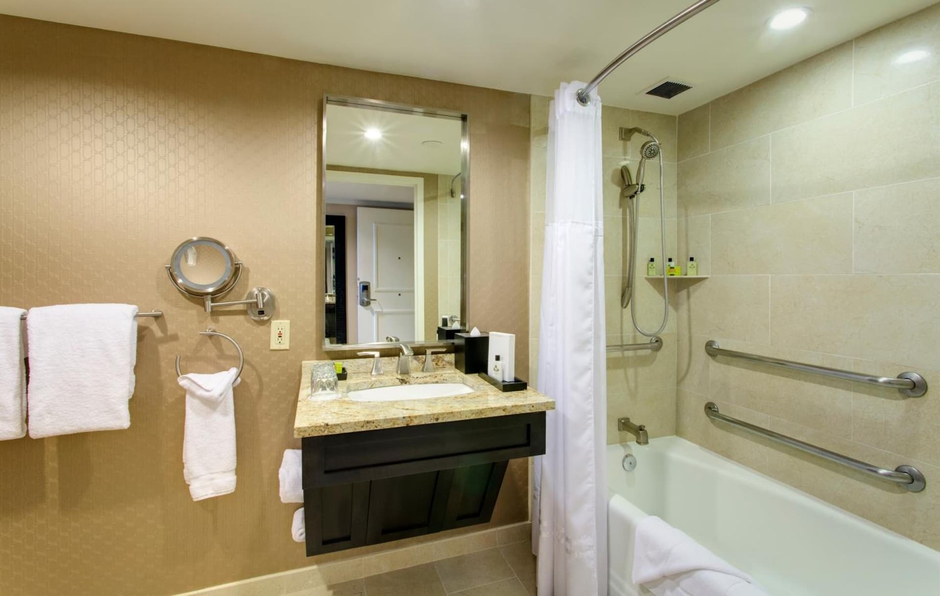 InterContinental New Orleans by IHG gallery photo in New Orleans, LA — image 71