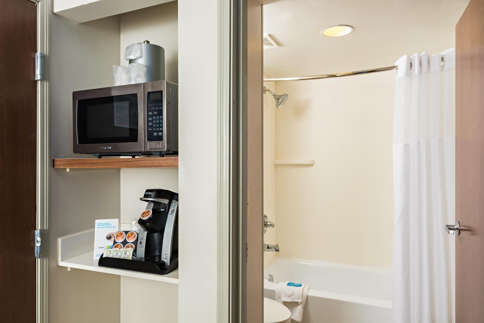 Holiday Inn Express Peoria North - Glendale by IHG gallery photo in Peoria, AZ — image 37