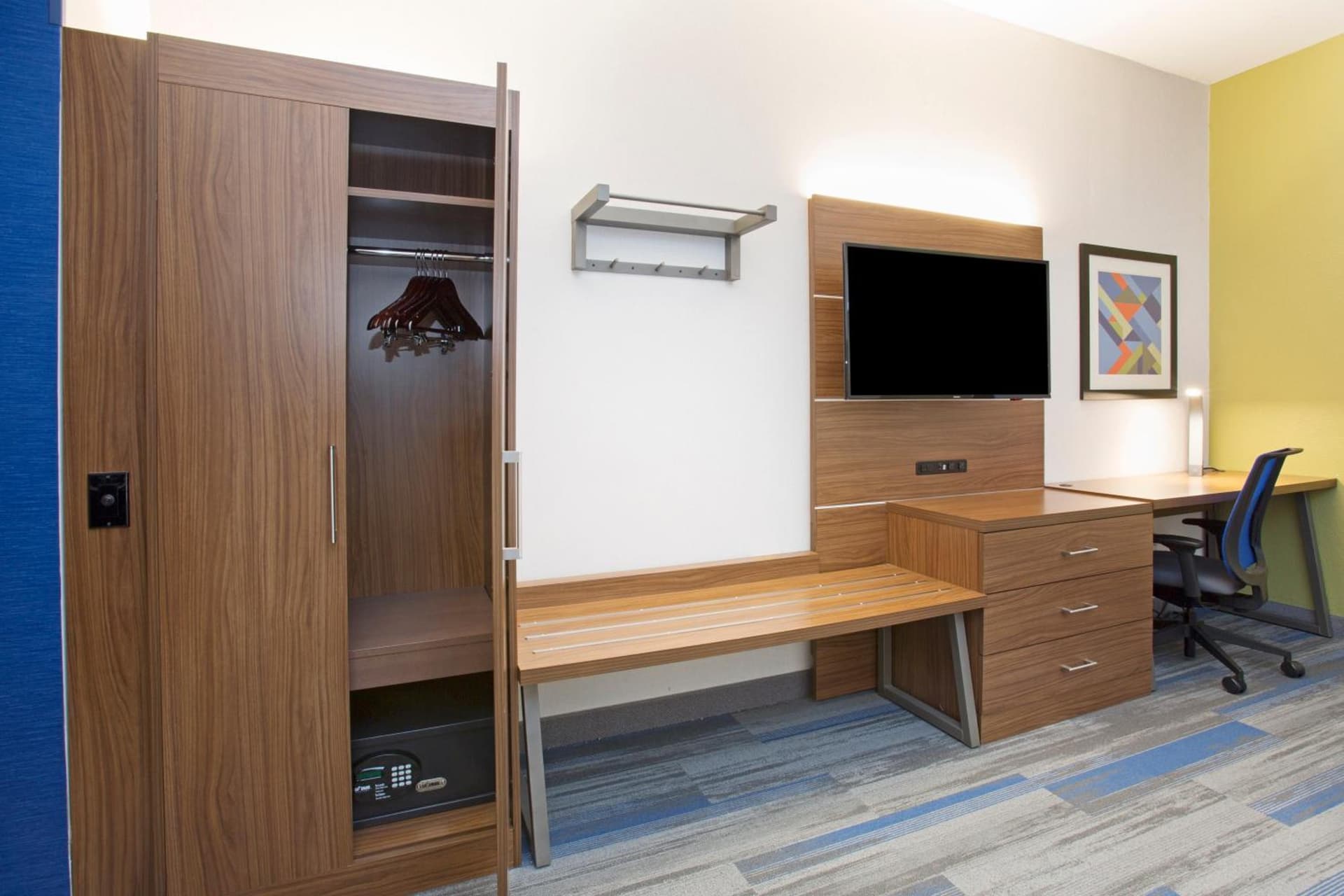 Holiday Inn Express Kansas City - at the Legends! by IHG gallery photo in Kansas City, KS — image 18
