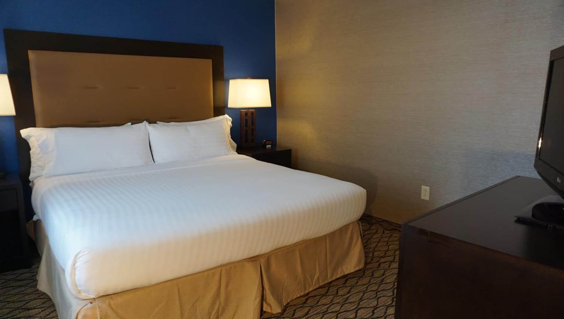 Holiday Inn Express & Suites Gibson by IHG gallery photo in New Milford — image 23