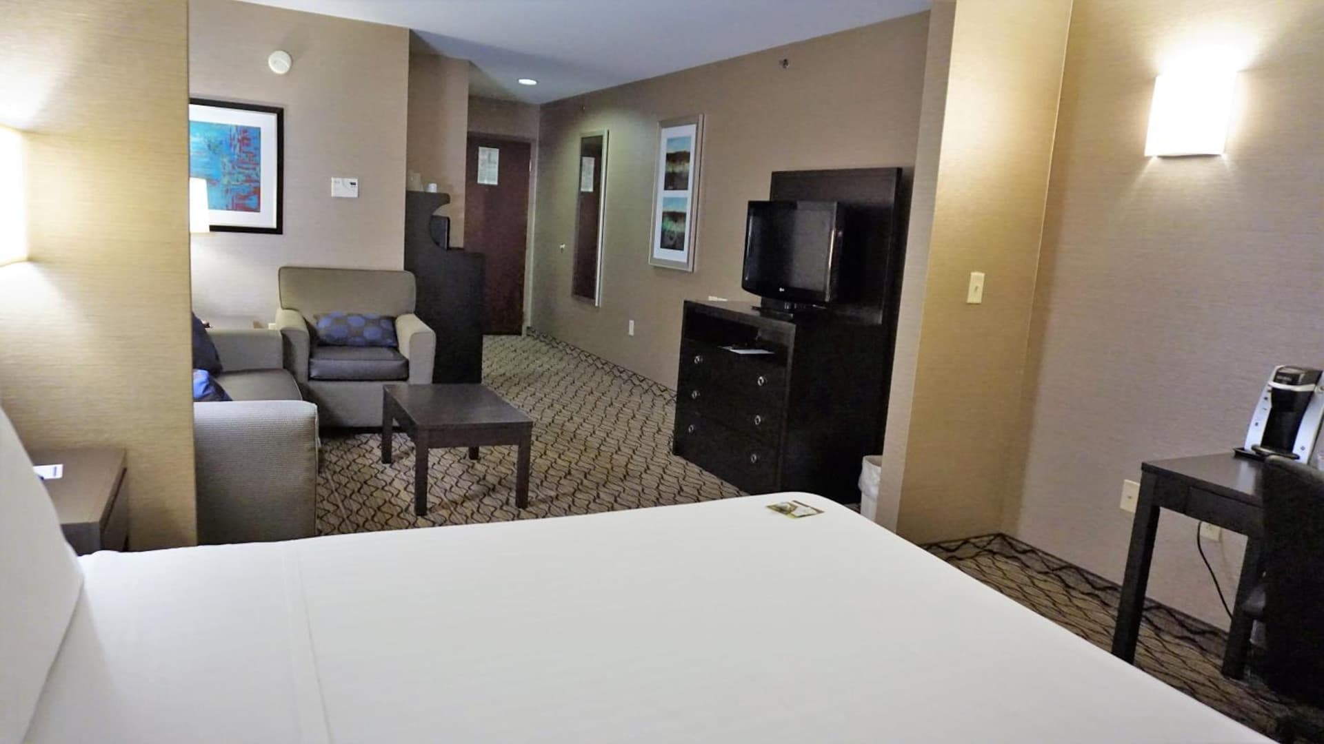 Holiday Inn Express & Suites Gibson by IHG gallery photo in New Milford — image 5
