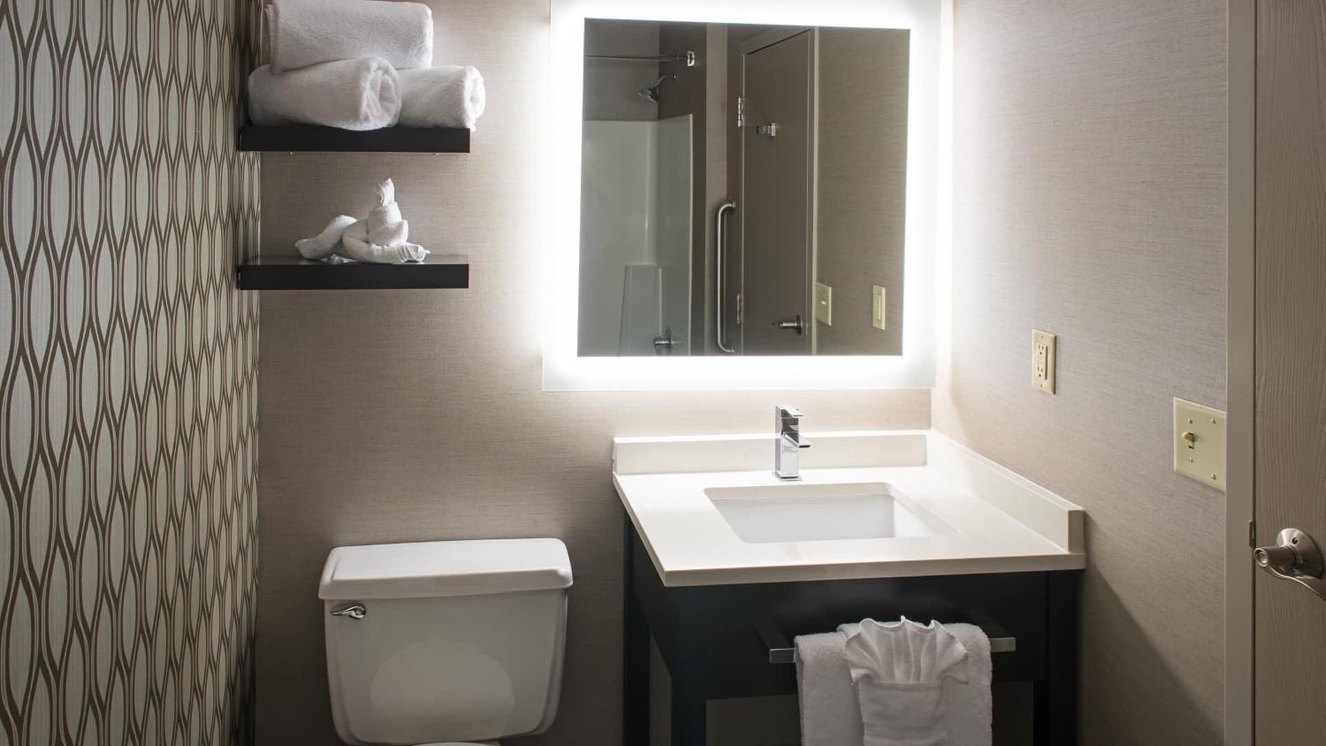 Holiday Inn St. Paul Downtown by IHG gallery photo in Saint Paul, MN — image 53