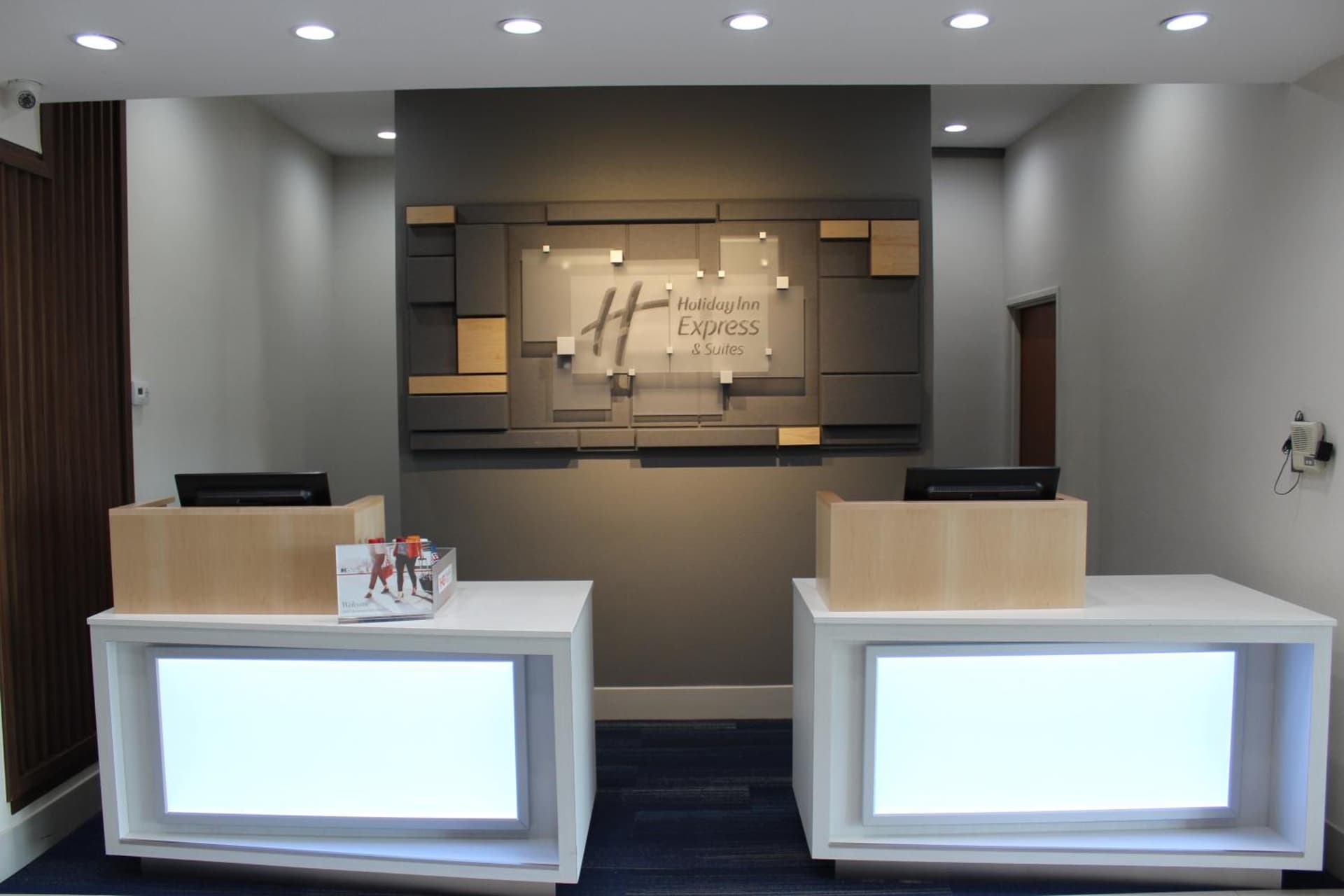 Holiday Inn Express Hotel & Suites Mansfield by IHG gallery photo in Mansfield, TX — image 49