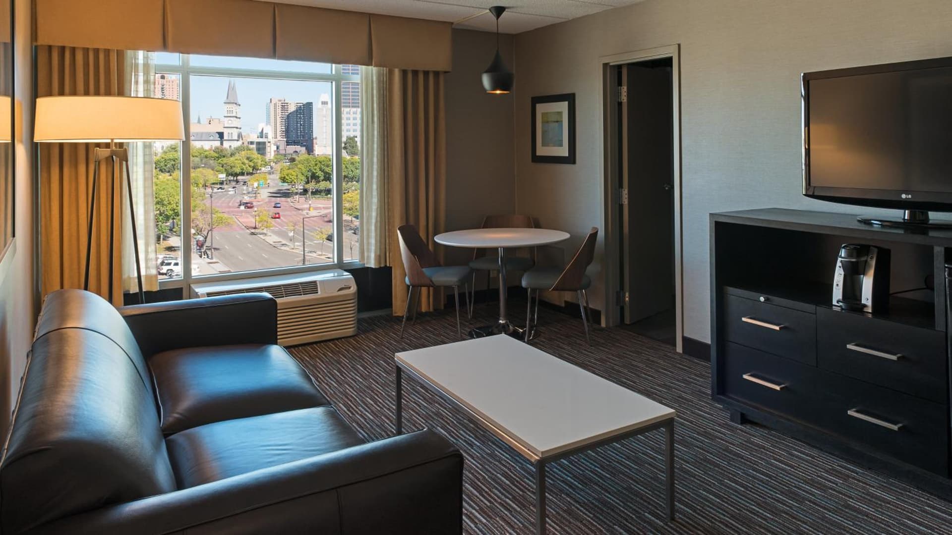 Holiday Inn St. Paul Downtown by IHG gallery photo in Saint Paul, MN — image 24