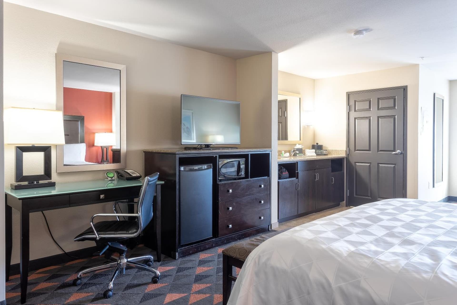 Holiday Inn Oceanside Marina Camp Pendleton by IHG gallery photo in Oceanside, CA — image 79