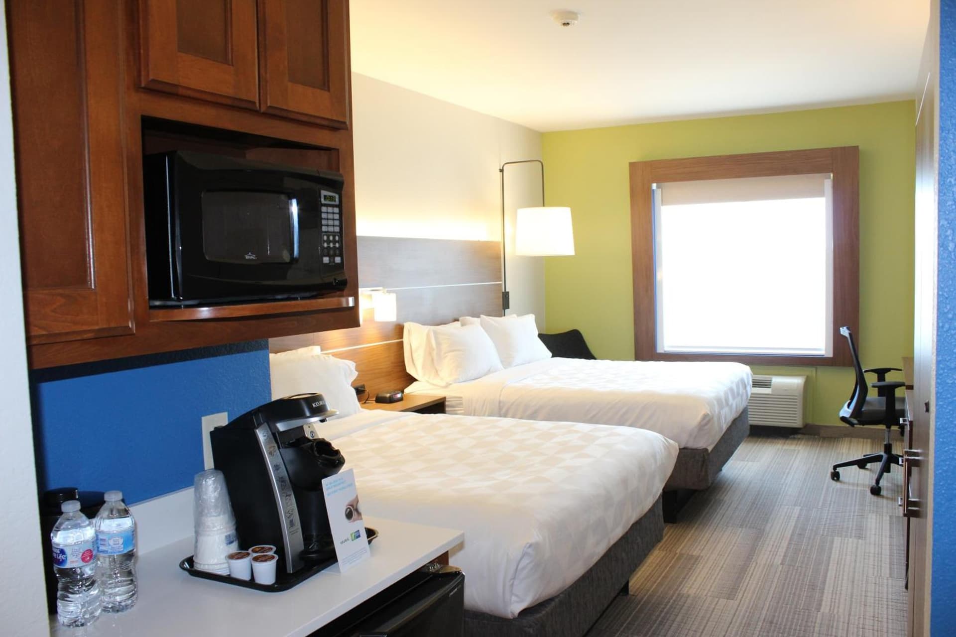 Holiday Inn Express Hotel & Suites Mansfield by IHG gallery photo in Mansfield, TX — image 43