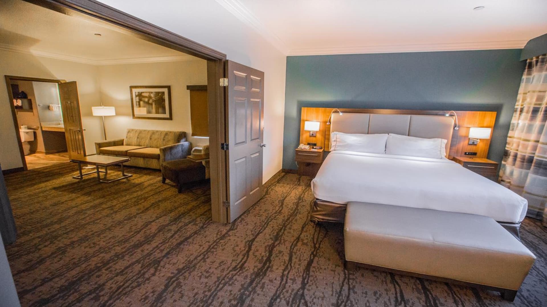 Holiday Inn Express Hotel & Suites - Paso Robles by IHG gallery photo in Paso Robles, CA — image 34