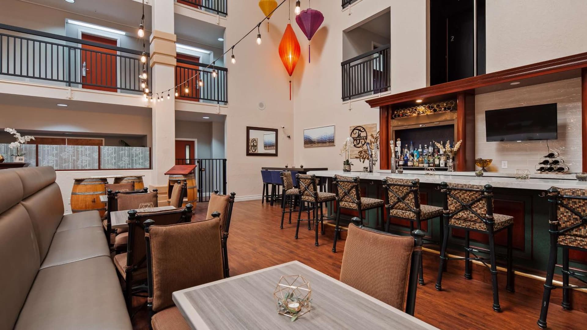 Best Western Plus Villa Del Lago Inn Patterson gallery photo in Patterson, CA — image 28