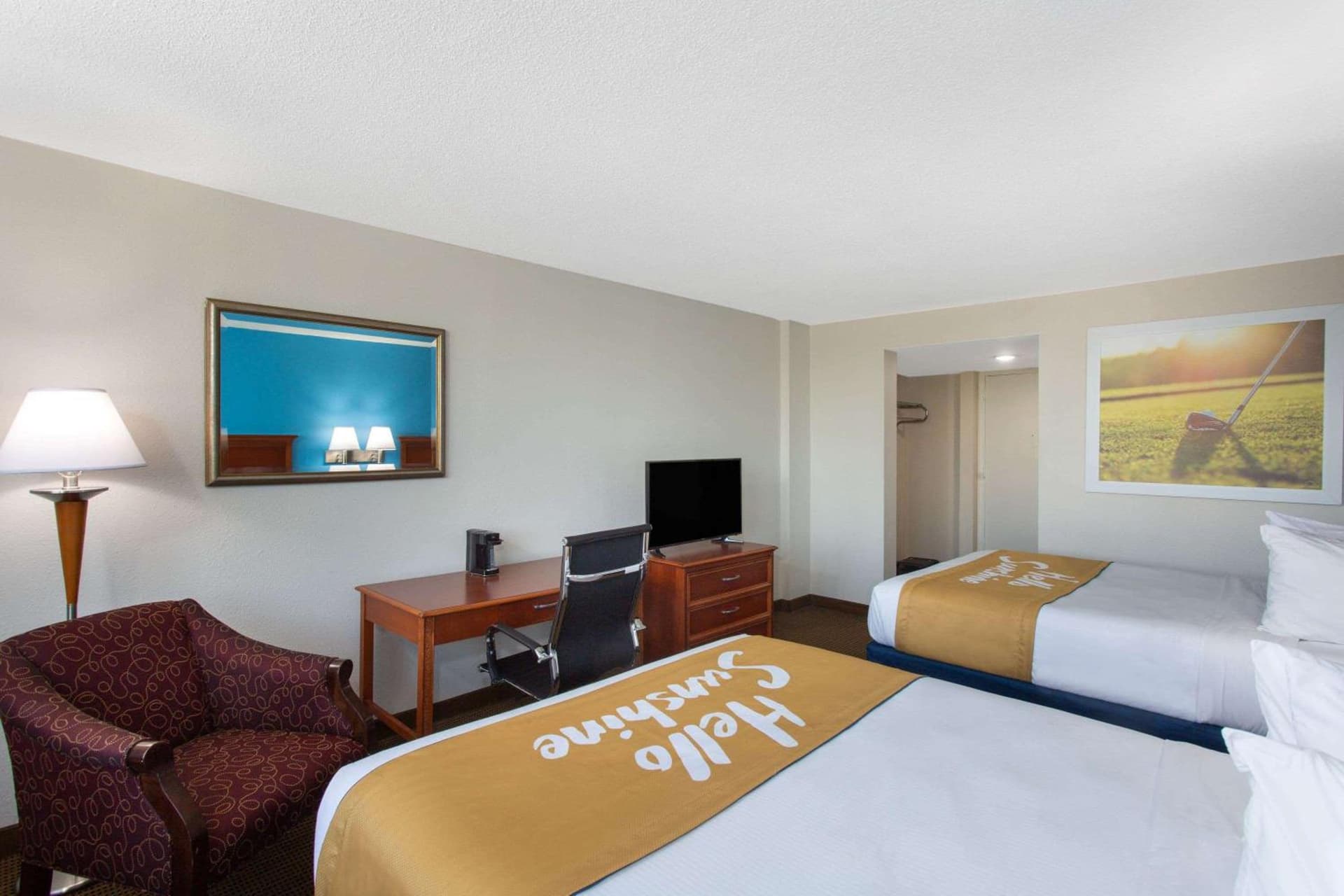 Days Inn & Suites by Wyndham Tallahassee Conf Center I-10 gallery photo in Tallahassee, FL — image 43