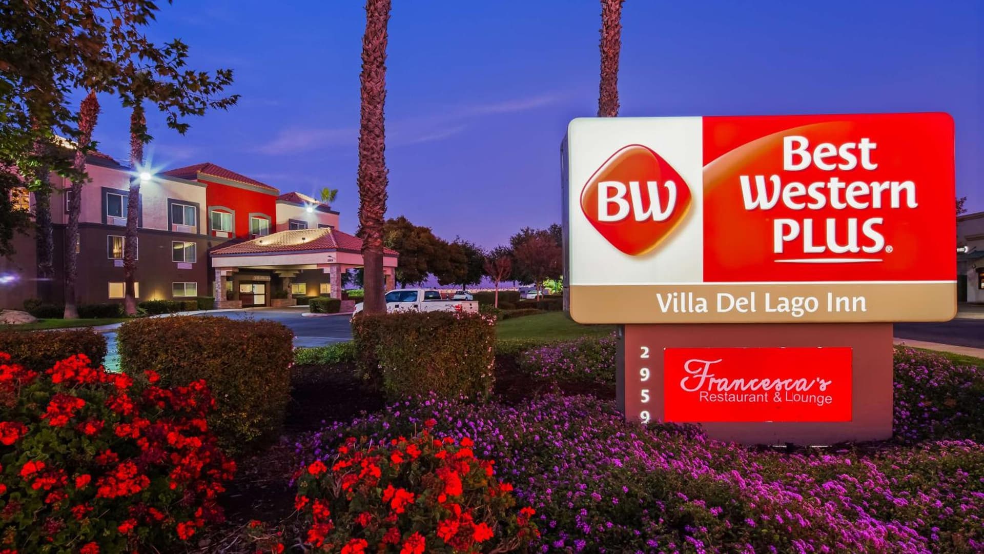 Best Western Plus Villa Del Lago Inn Patterson gallery photo in Patterson, CA — image 16