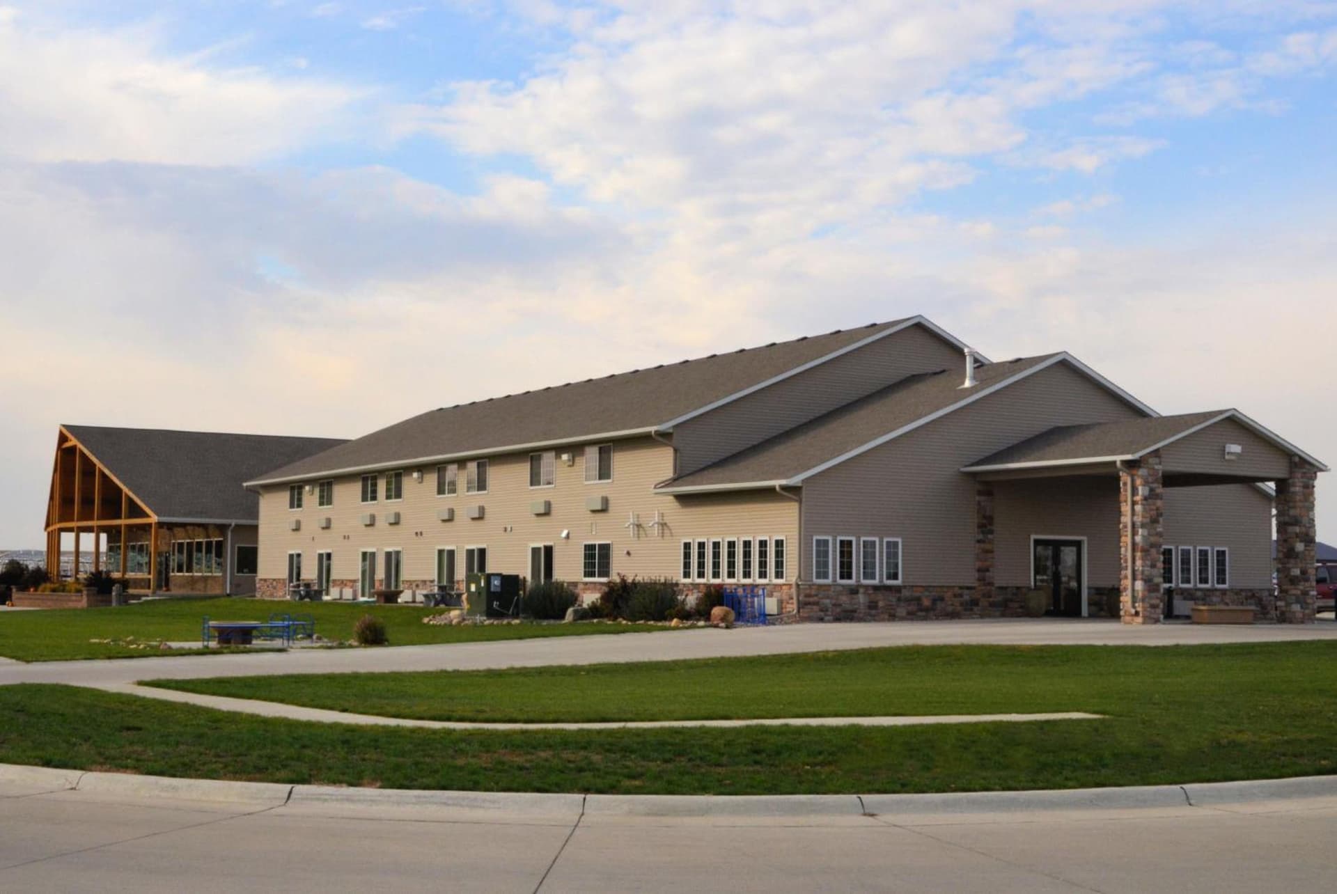 Cobblestone Inn & Suites - Lake View featured exterior or lobby in Lake View, IA — similar hotel