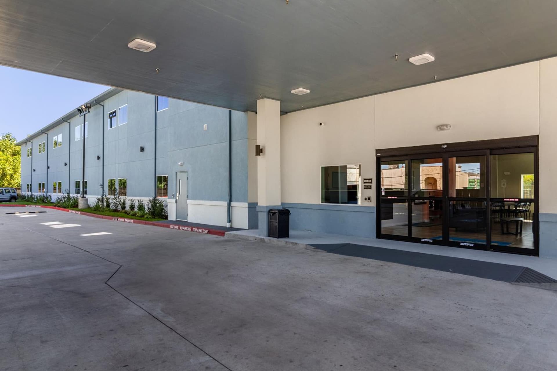 Scottish Inns & Suites Houston, TX interior in Houston, TX — gallery photo 2