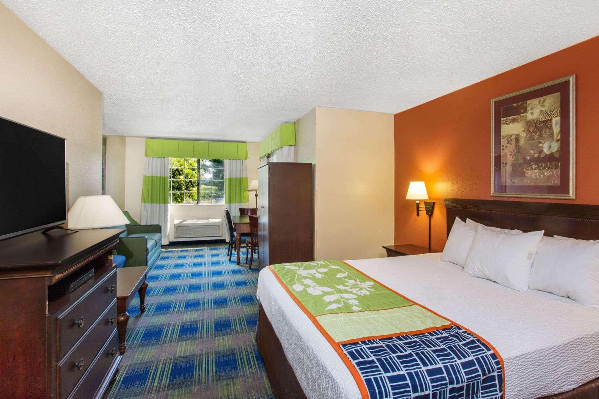Days Inn by Wyndham Fremont gallery photo in Fremont, CA — image 6