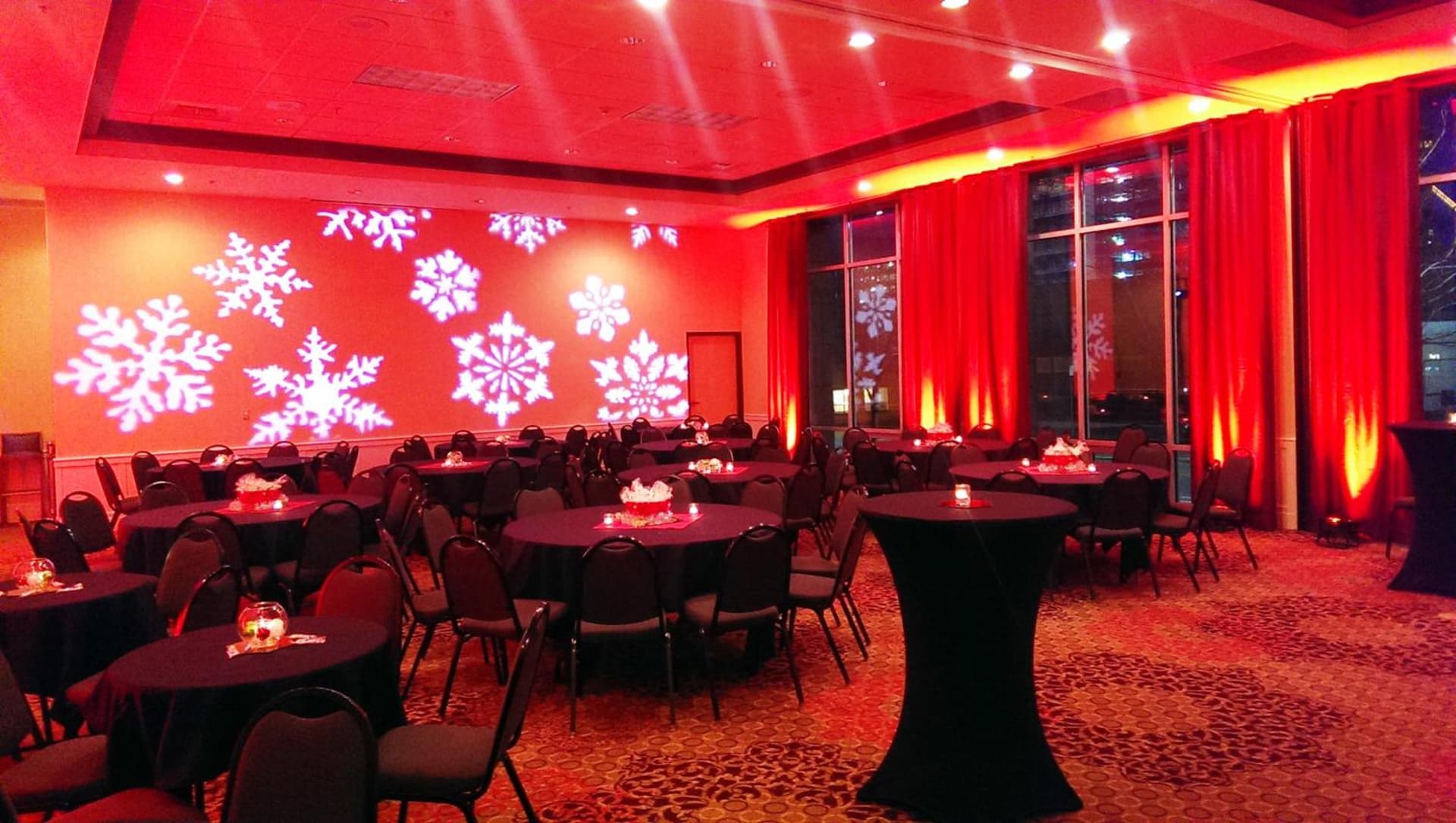 Holiday Inn Express & Suites Seattle Downtown - Lake Union by IHG gallery photo in Seattle, WA — image 4