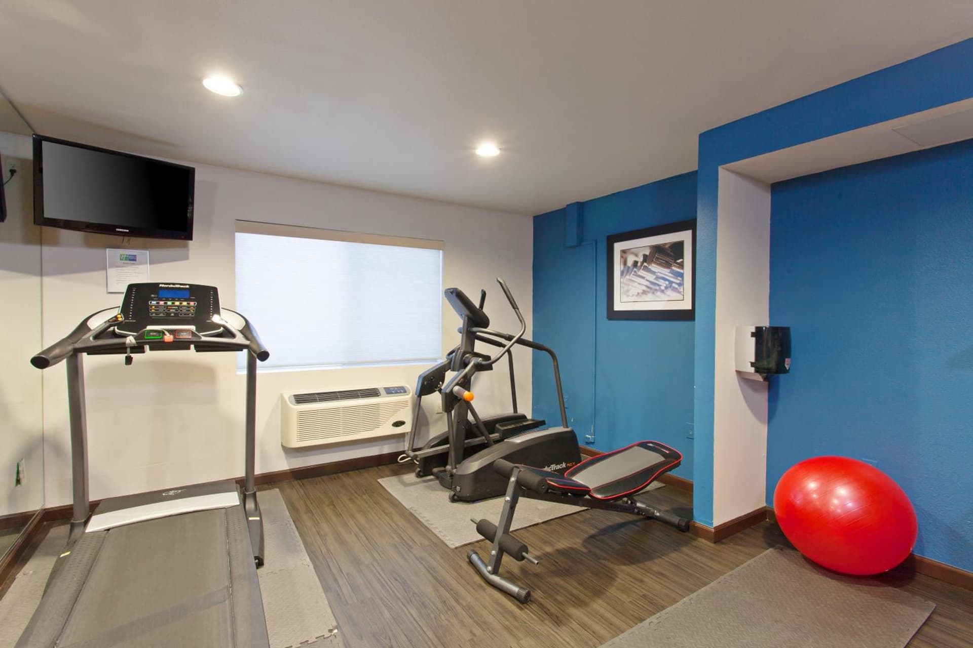 Holiday Inn Express Temecula by IHG gallery photo in Temecula, CA — image 23
