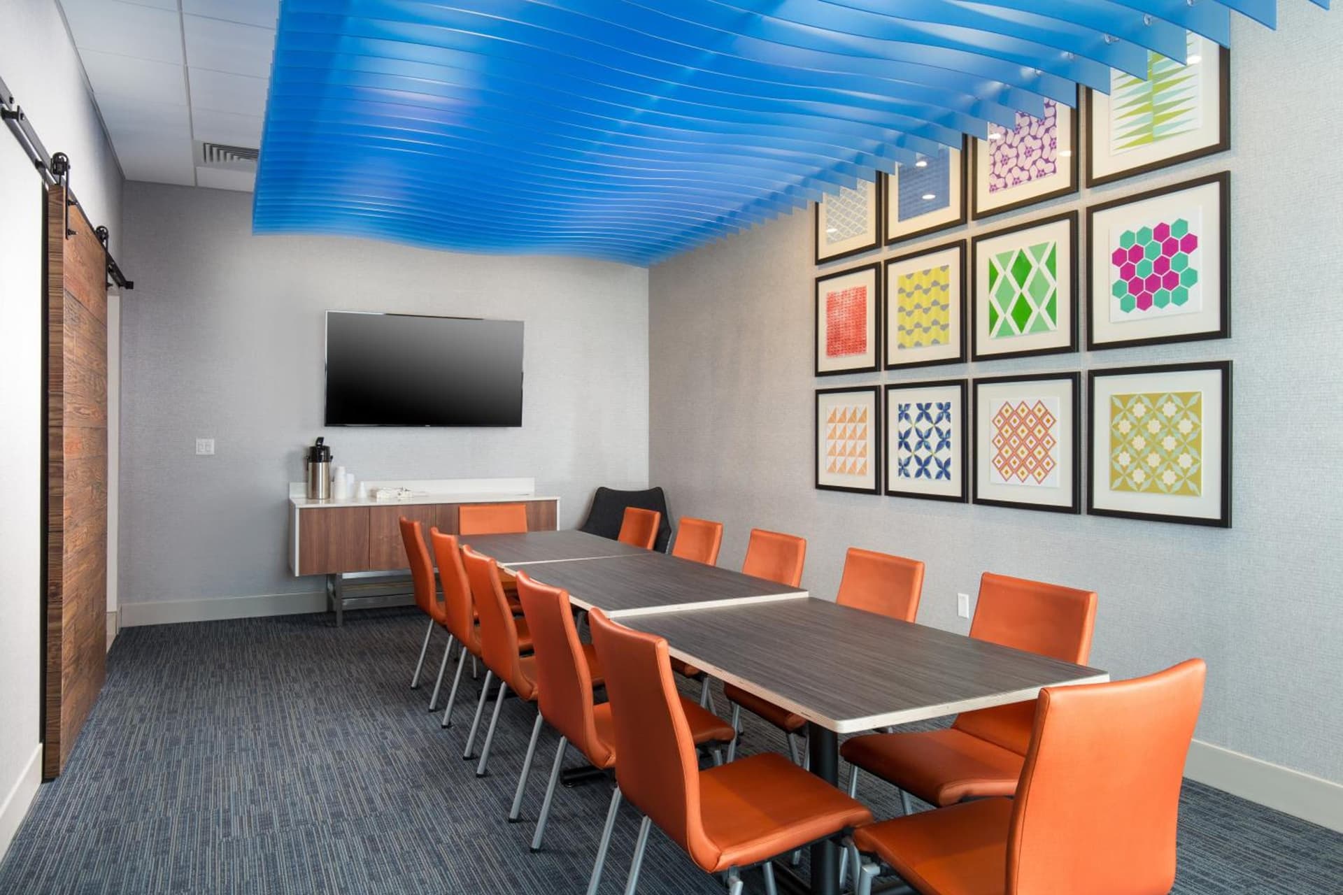 Holiday Inn Express Visalia Sequoia Gateway Area by IHG gallery photo in Visalia, CA — image 7