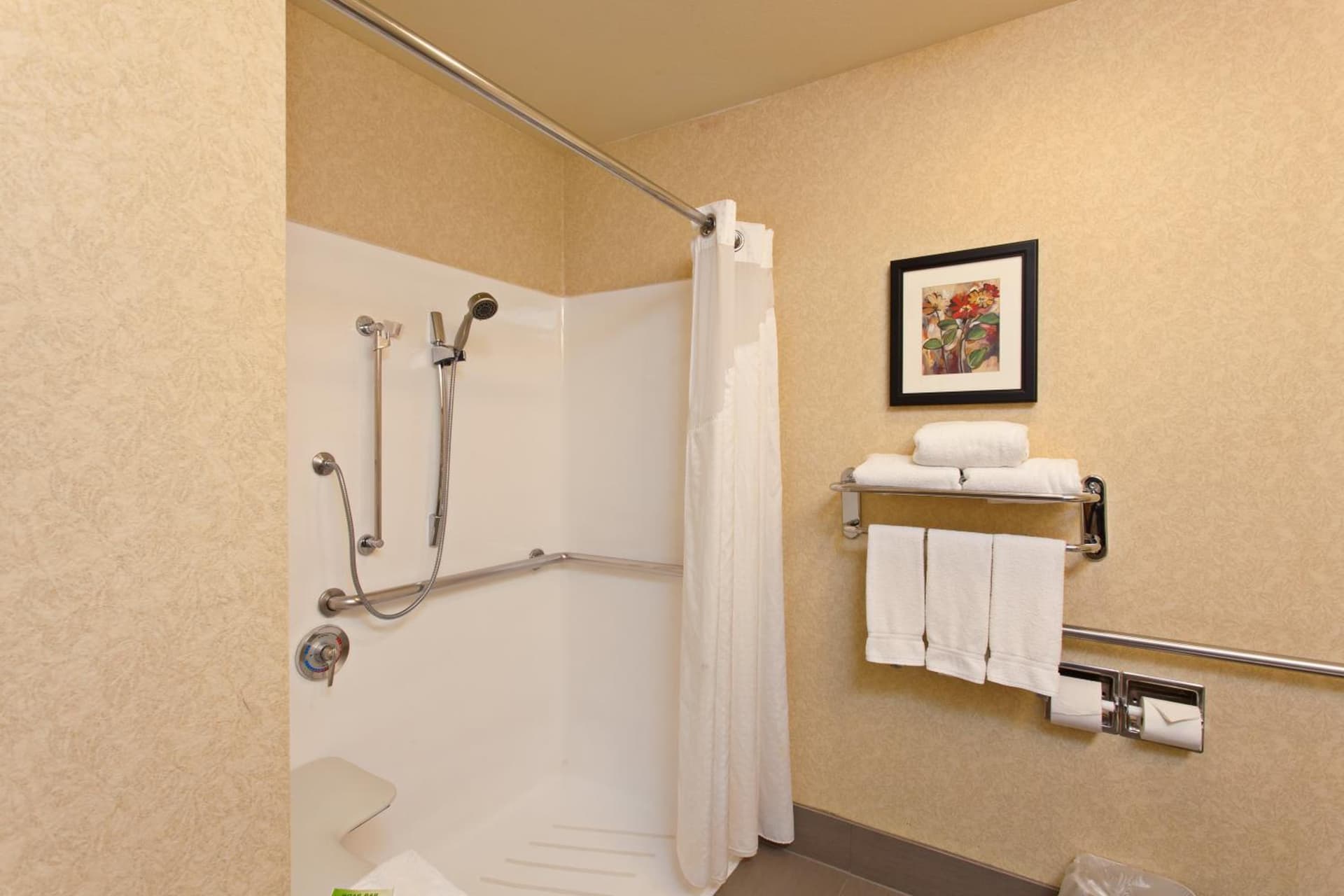 Holiday Inn Express Temecula by IHG gallery photo in Temecula, CA — image 13